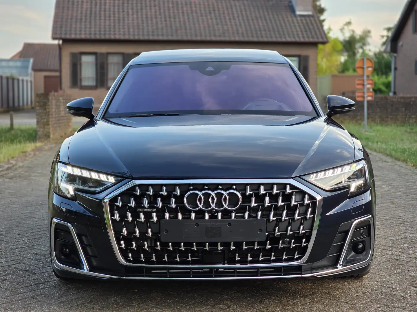 Audi A8 50 TDi Quattro * Full Option * ACC * Pano * B&O * Bleu - 2