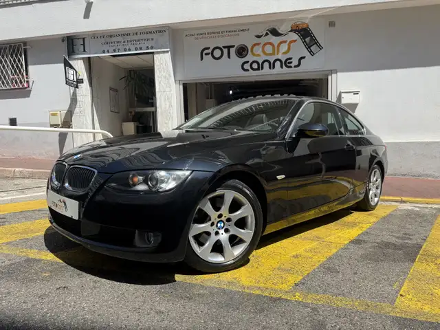 BMW 325 (E92) 325IA 218CH LUXE
