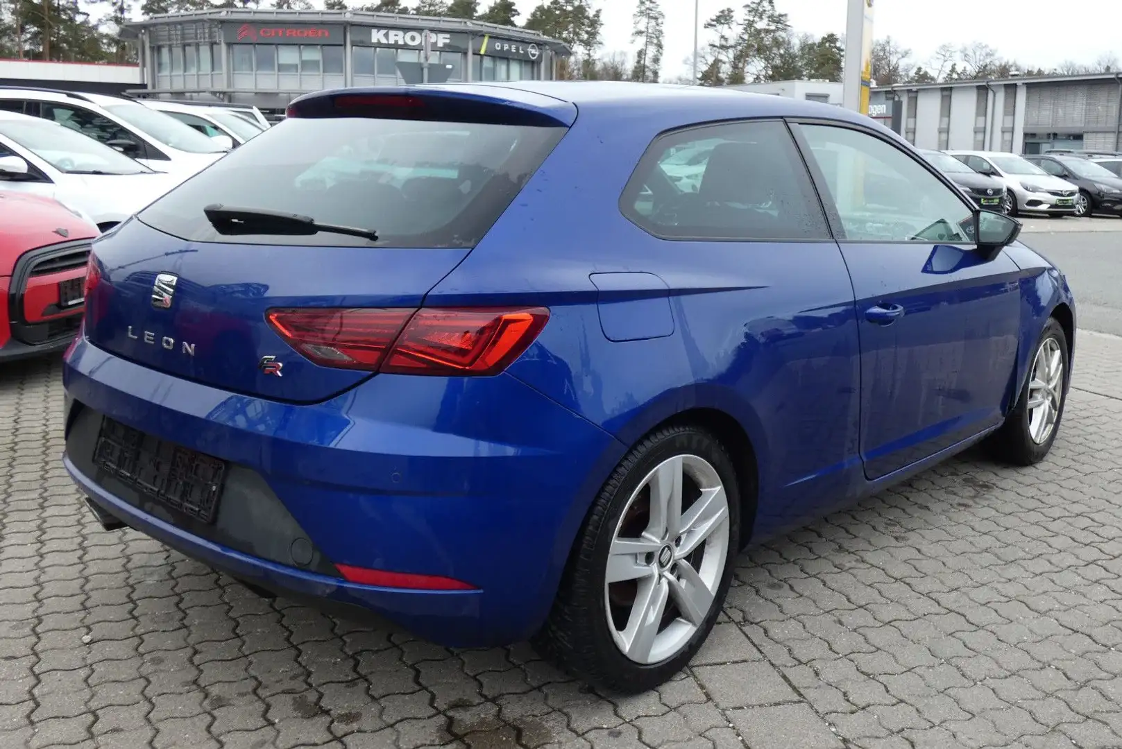 SEAT Leon FR 1.4 TSI ACT Navi PDC Klima LED CD Blauw - 2