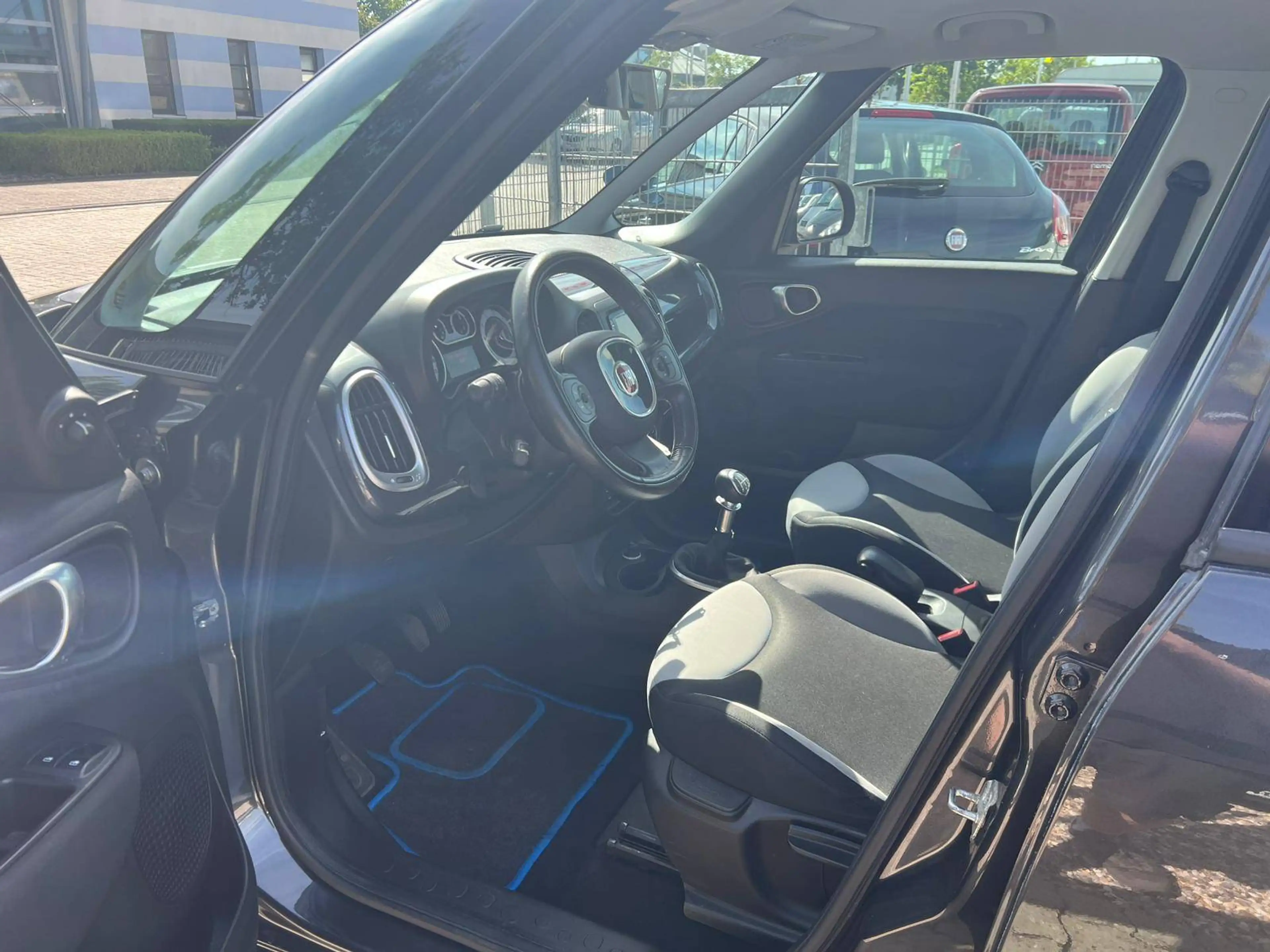 Fiat 500L Pop Star - TÜV NEU - Inspektion Neu — photo 6