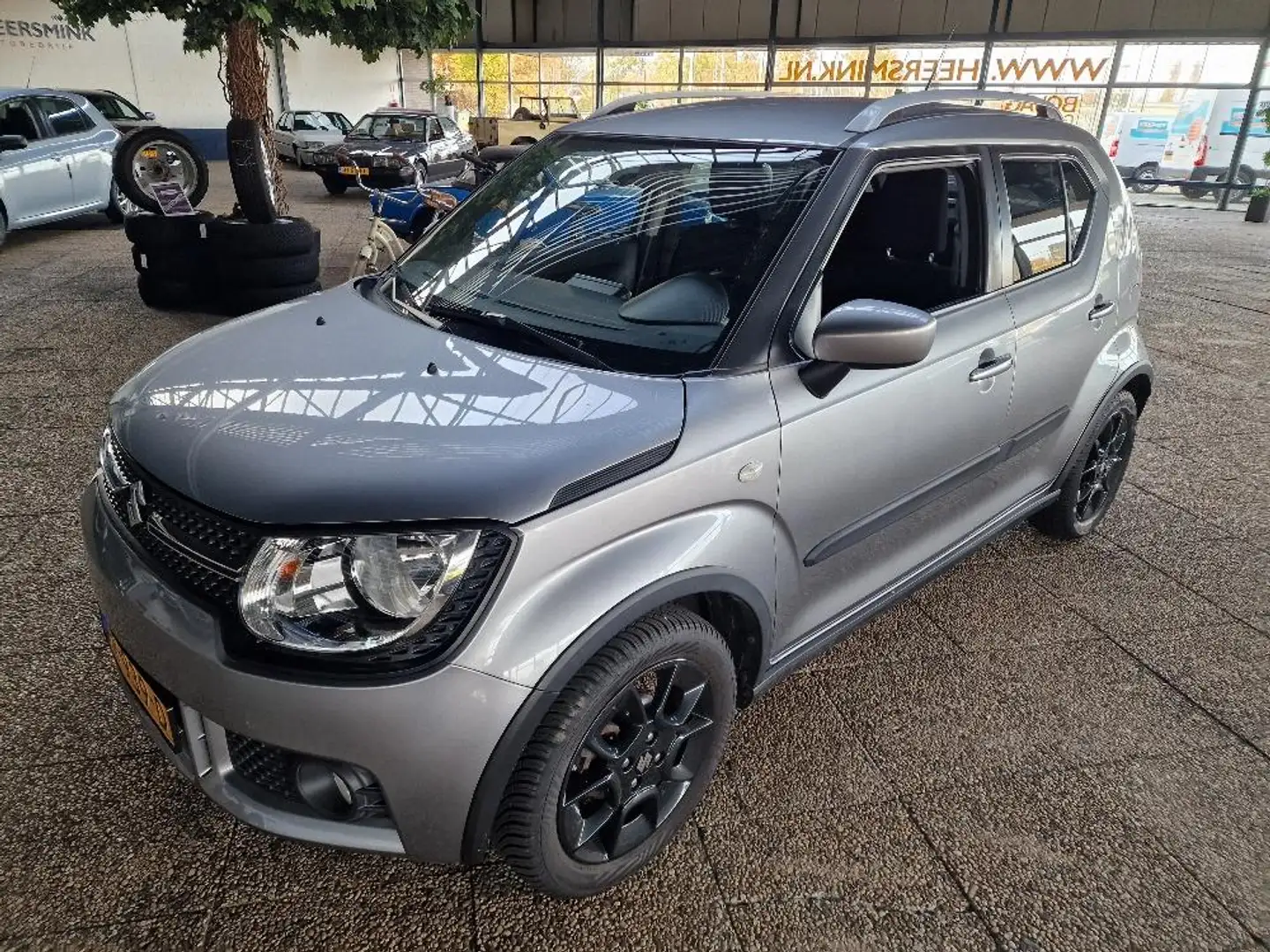 Suzuki Ignis 1.2 Select | Automaat |Navi | 36.000 km! Grau - 1