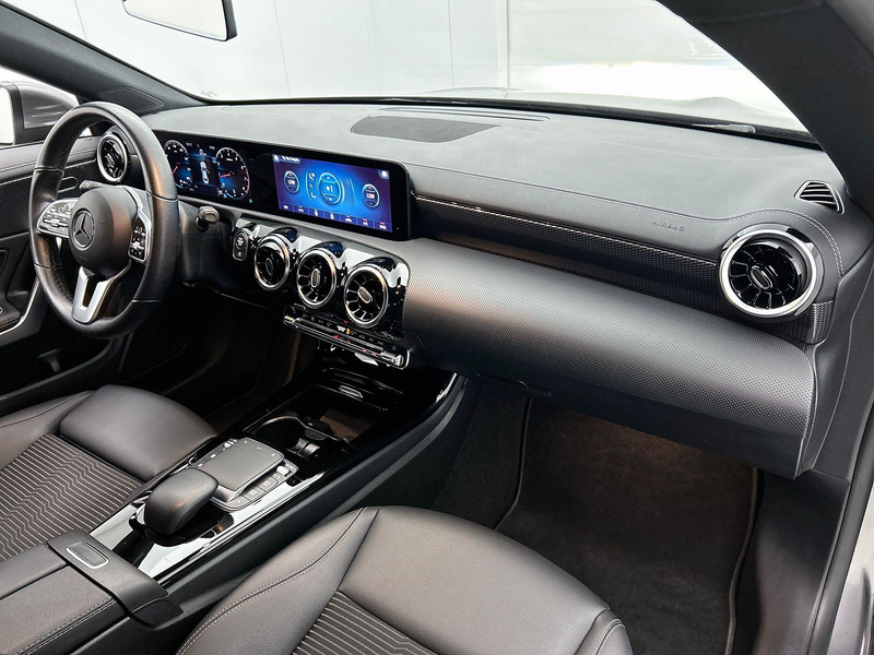 Mercedes-Benz CLA 180 Coupé Luxury Line | Smartphone Integratie | Verwar — photo 9