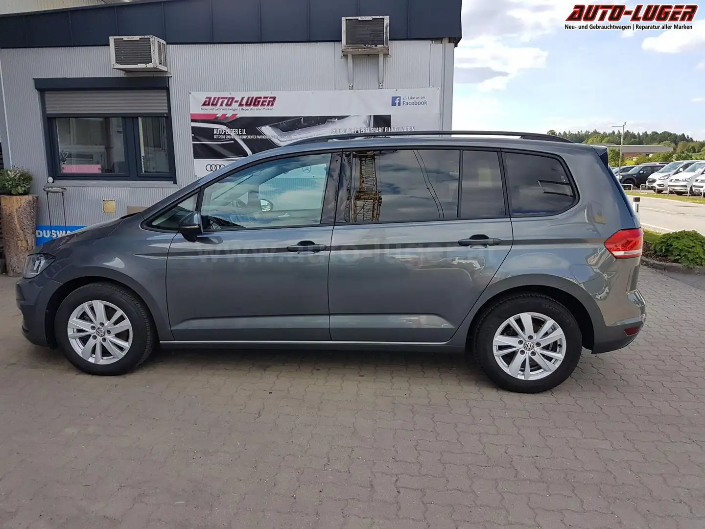 Volkswagen Touran Comfortline BMT/Start-Stopp 2.0 TDI DSG * AHK* ... Gris - 2