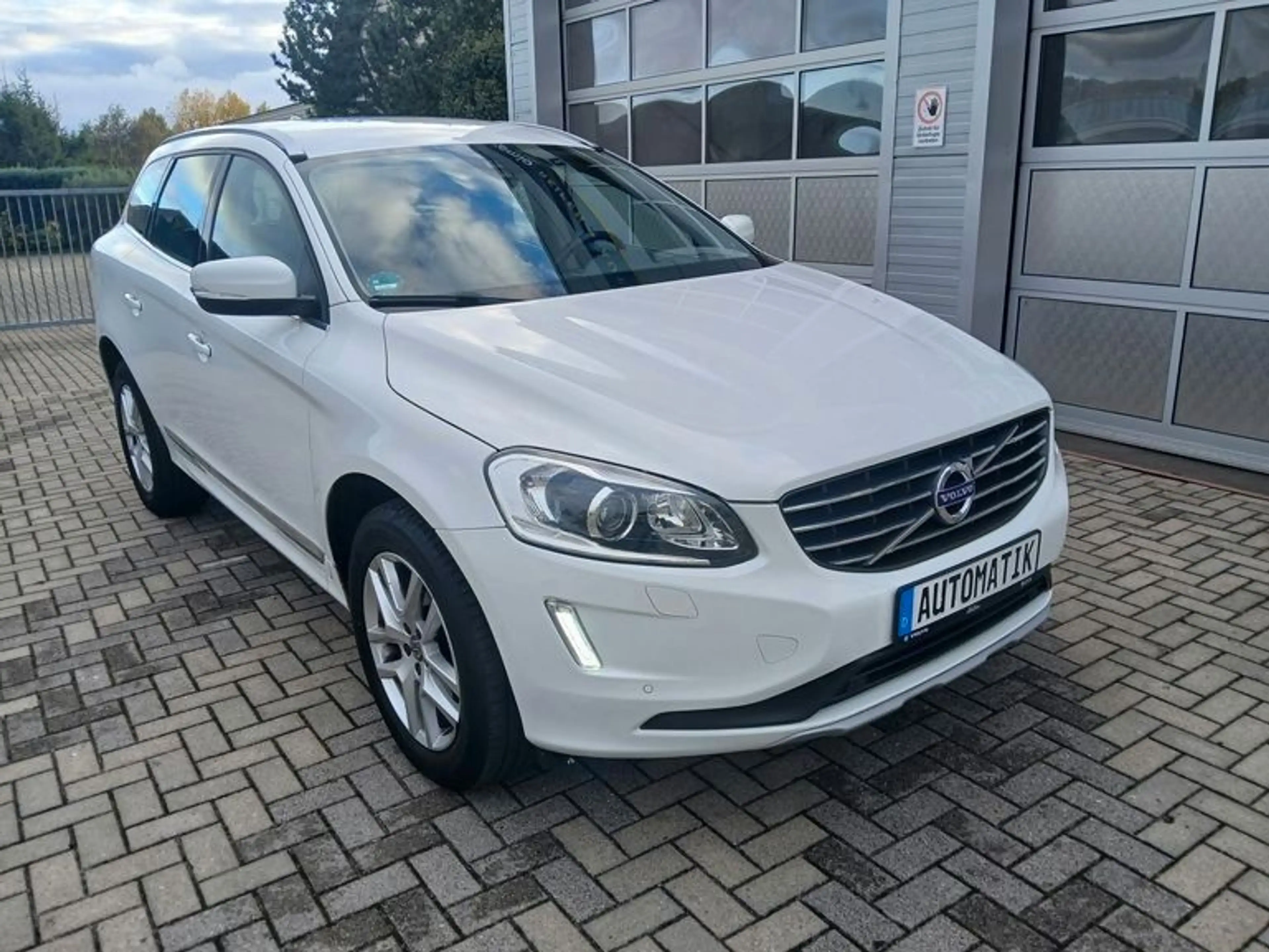 Volvo XC60 XC60 Summum 2WD — photo 2