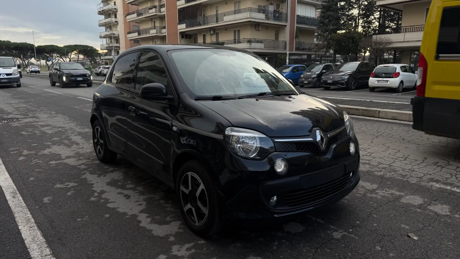 Renault Twingo LIMITEED LED PDC CERCHI 16 SEDILI RISCALDATI Negro - 2