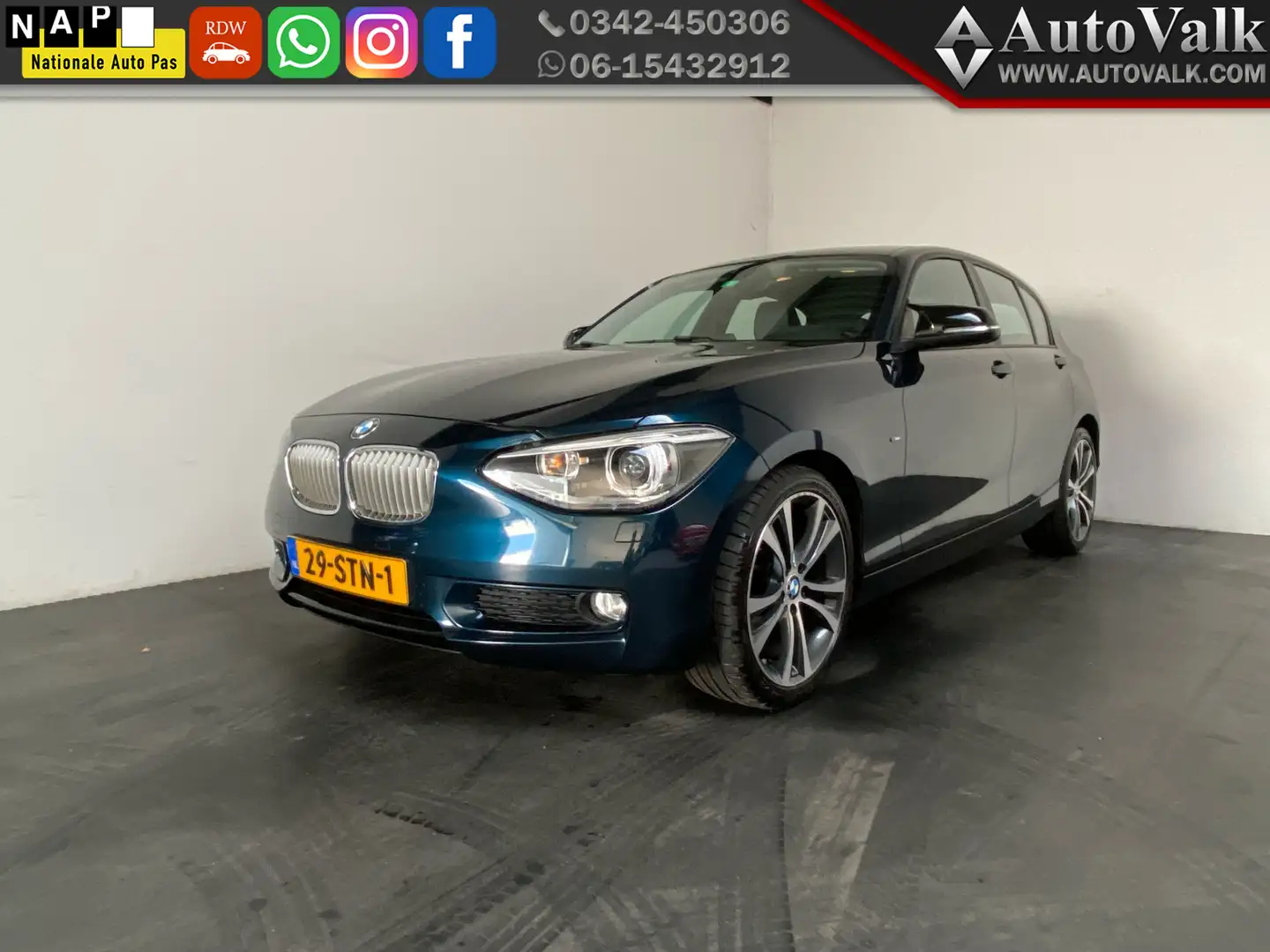 BMW 116 1-serie 116i Business. Airco Navi! Blauw - 1