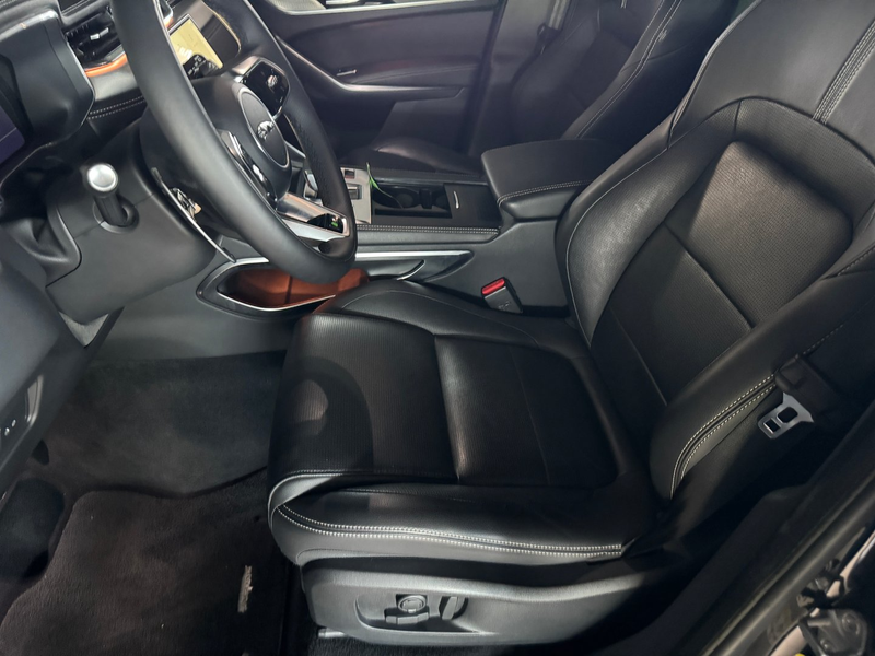 Jaguar F-Pace R-Dynamic SE P400e PHEV AWD Aut. — photo 8