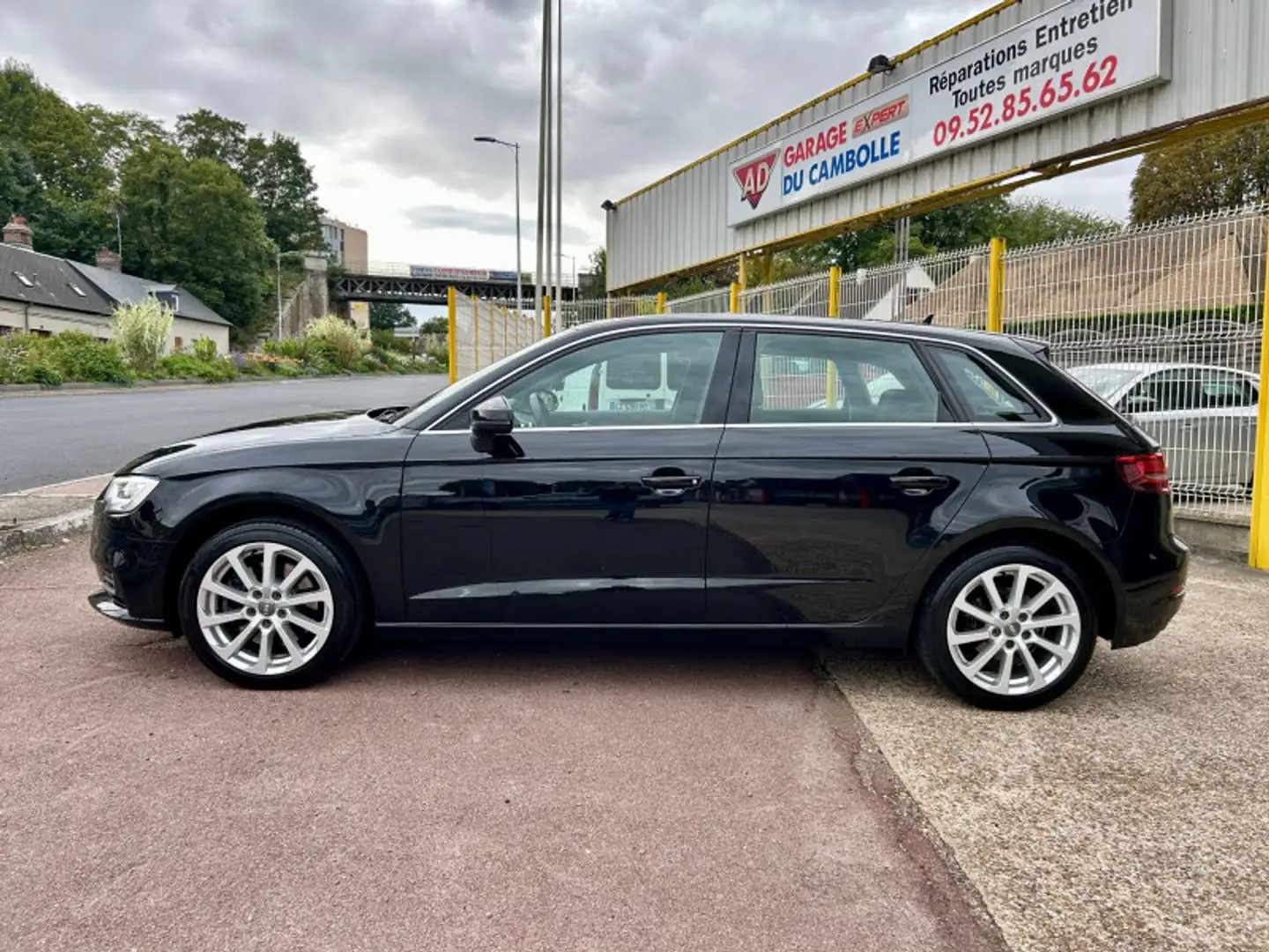 Audi A3 35 TDI 150CH BUSINESS LINE S TRONIC 7 EURO6D-T Noir - 2