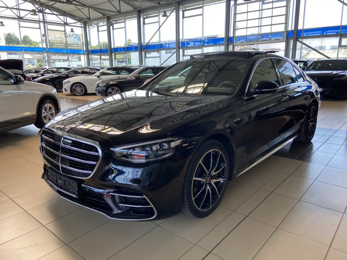 Mercedes-Benz S 350 d AMG-Line Pano 3D-Display 360°Cam LED 20LM Schwarz - 1