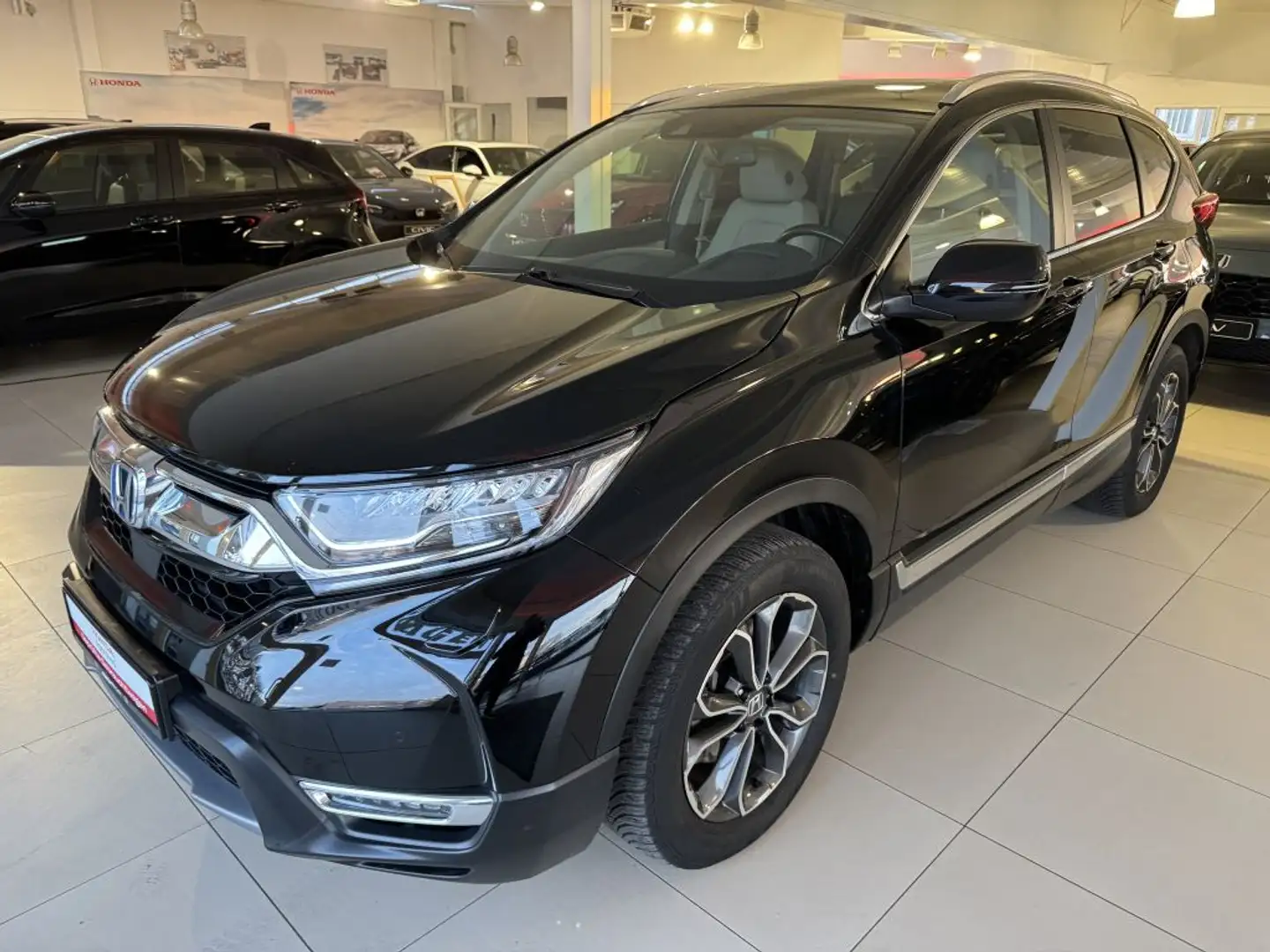 Honda CR-V e:HEV 2.0 i-MMD Hybrid 4WD Executive Schwarz - 2