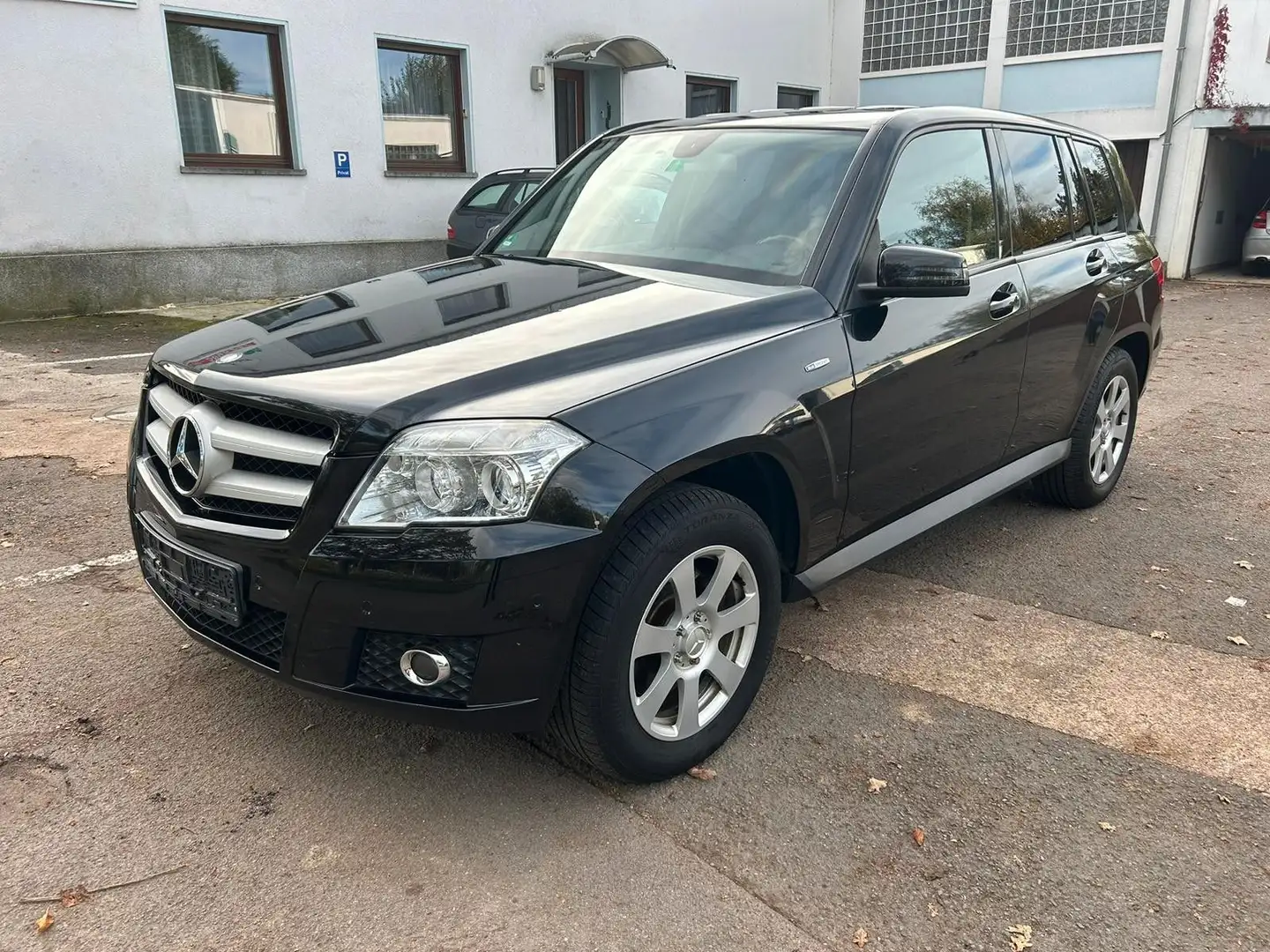 Mercedes-Benz GLK 220 CDI AUT+ PDC + NAVI + LEDER Negru - 1