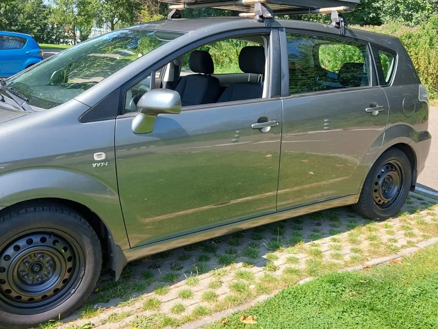Toyota Corolla Verso Corolla Verso 1.8 VVT-i Sol Gris - 2