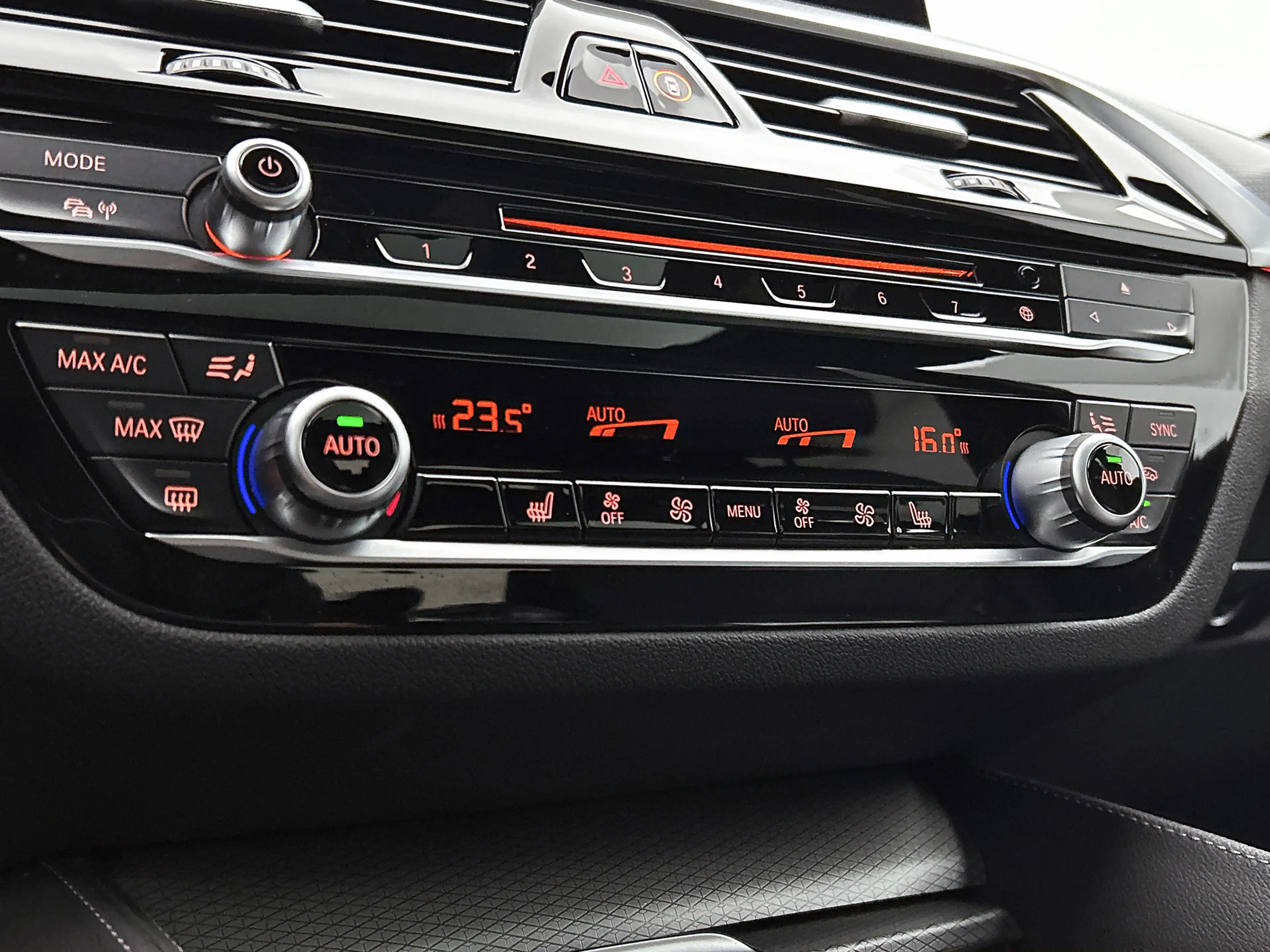 BMW 540 5-serie 540i High Executive M Sport | Schuifdak | — photo 18