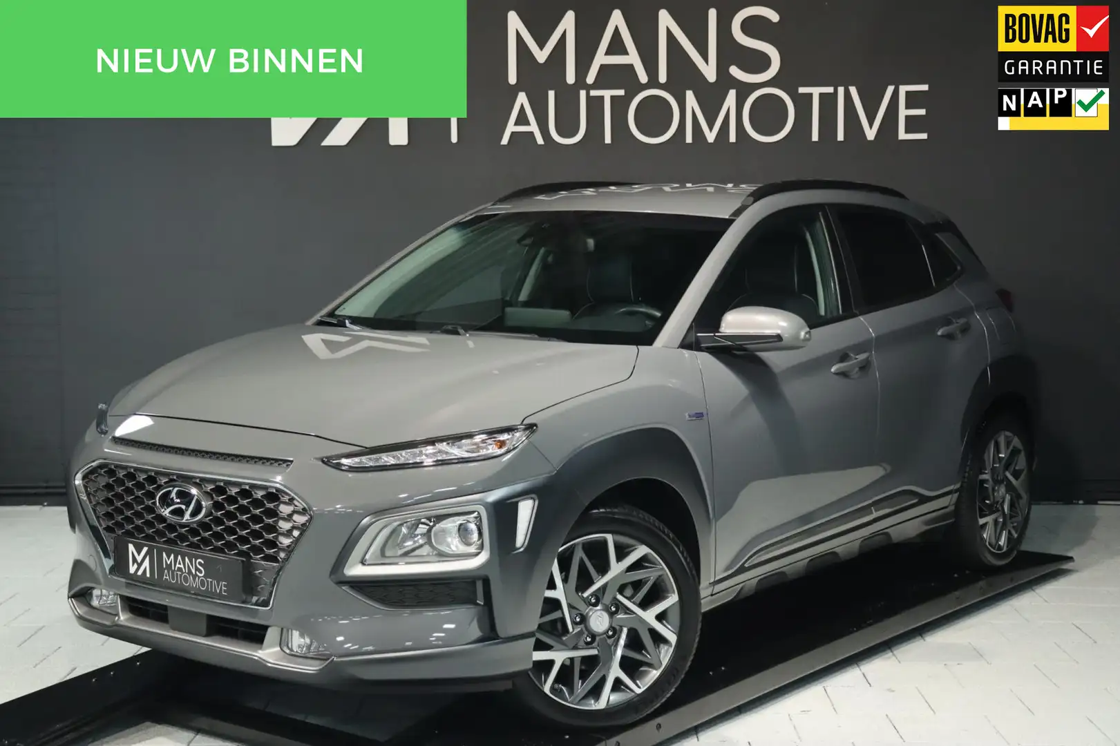 Hyundai KONA 1.6 GDI HEV / CAMERA / CARPLAY / STUUR+STOELVERW / Gris - 1