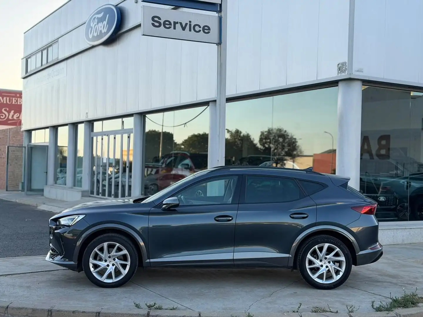 CUPRA Formentor 1.5 TSI 150cv DSG Gris - 2