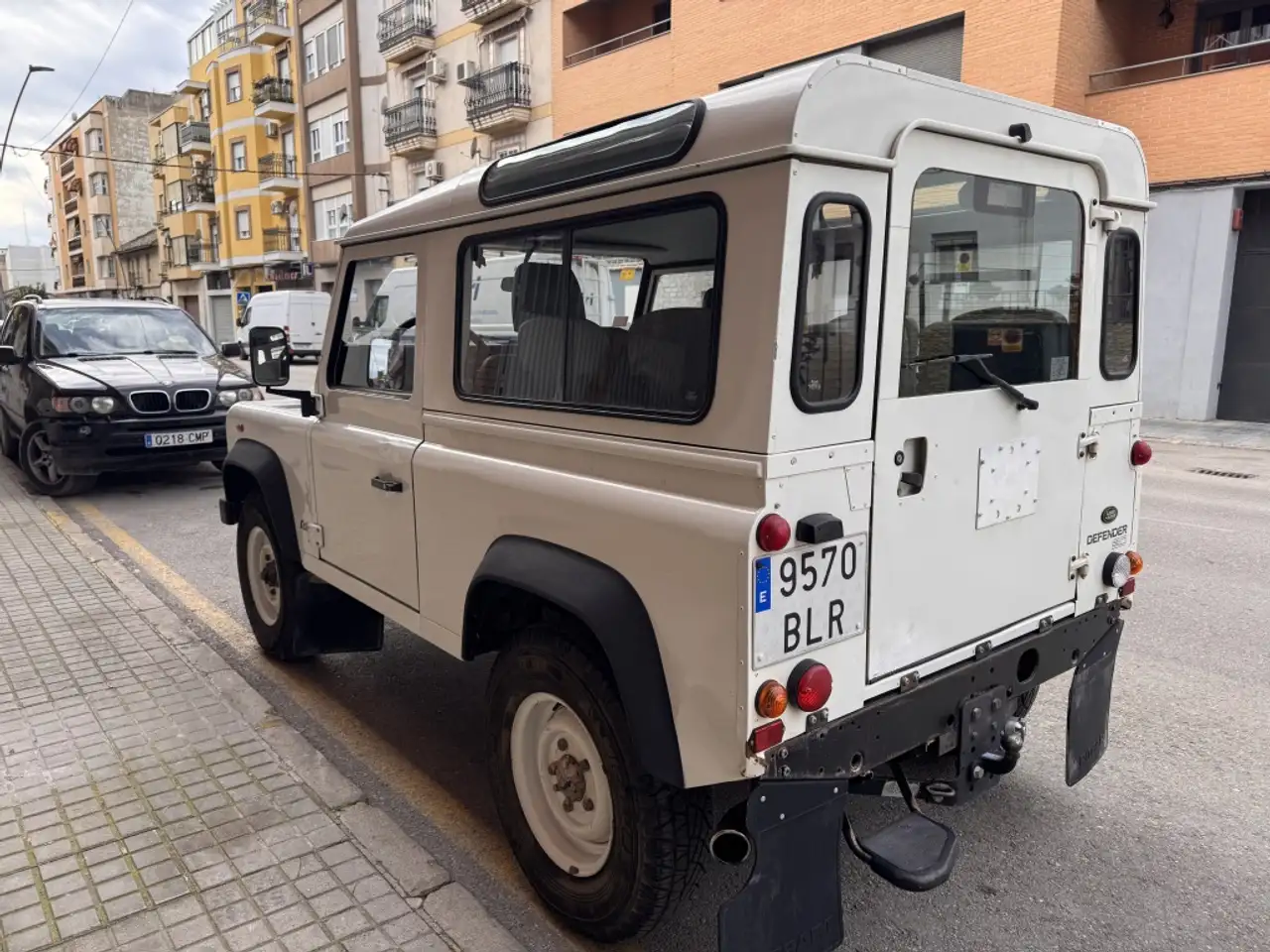 Land Rover Defender 90TDI Techo Duro, foto 8