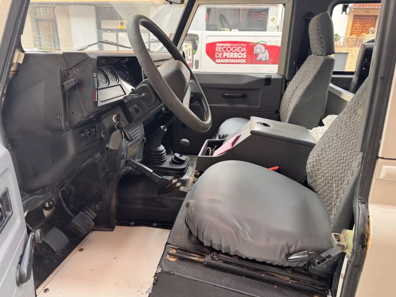 Land Rover Defender 90TDI Techo Duro, foto 12