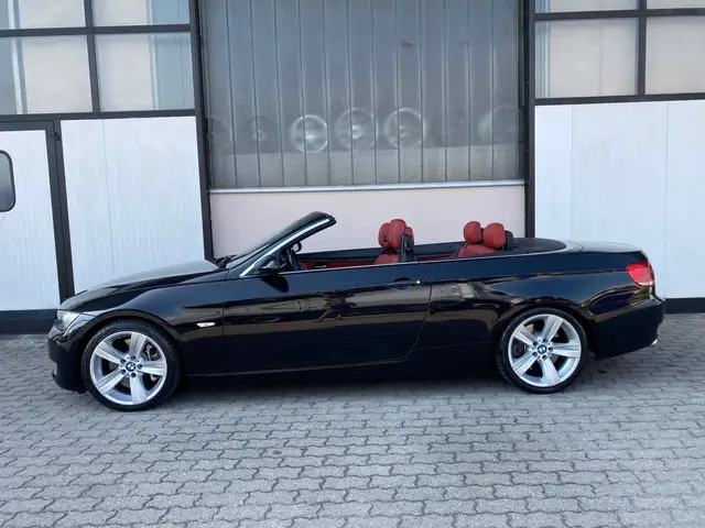BMW 330 Serie 3 E93 Cabrio 330d Cabrio Futura 245cv