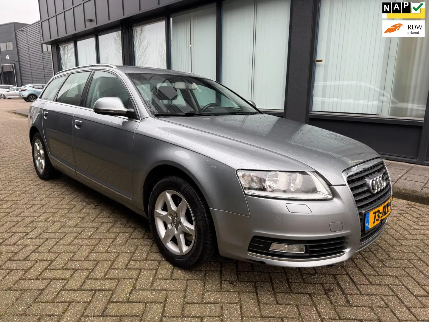 Audi A6 Avant 2.0 TFSI Business Edition Grau - 1