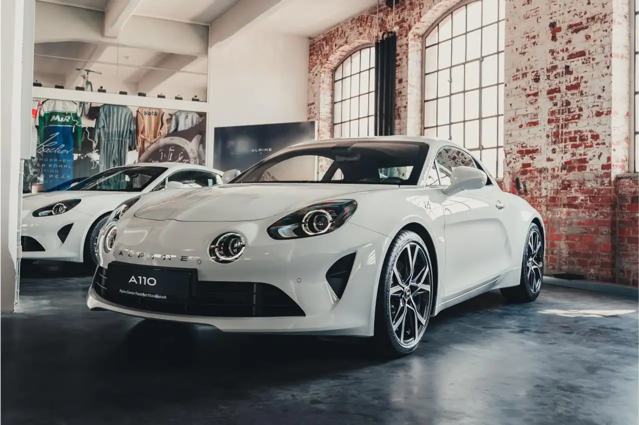 Alpine A110