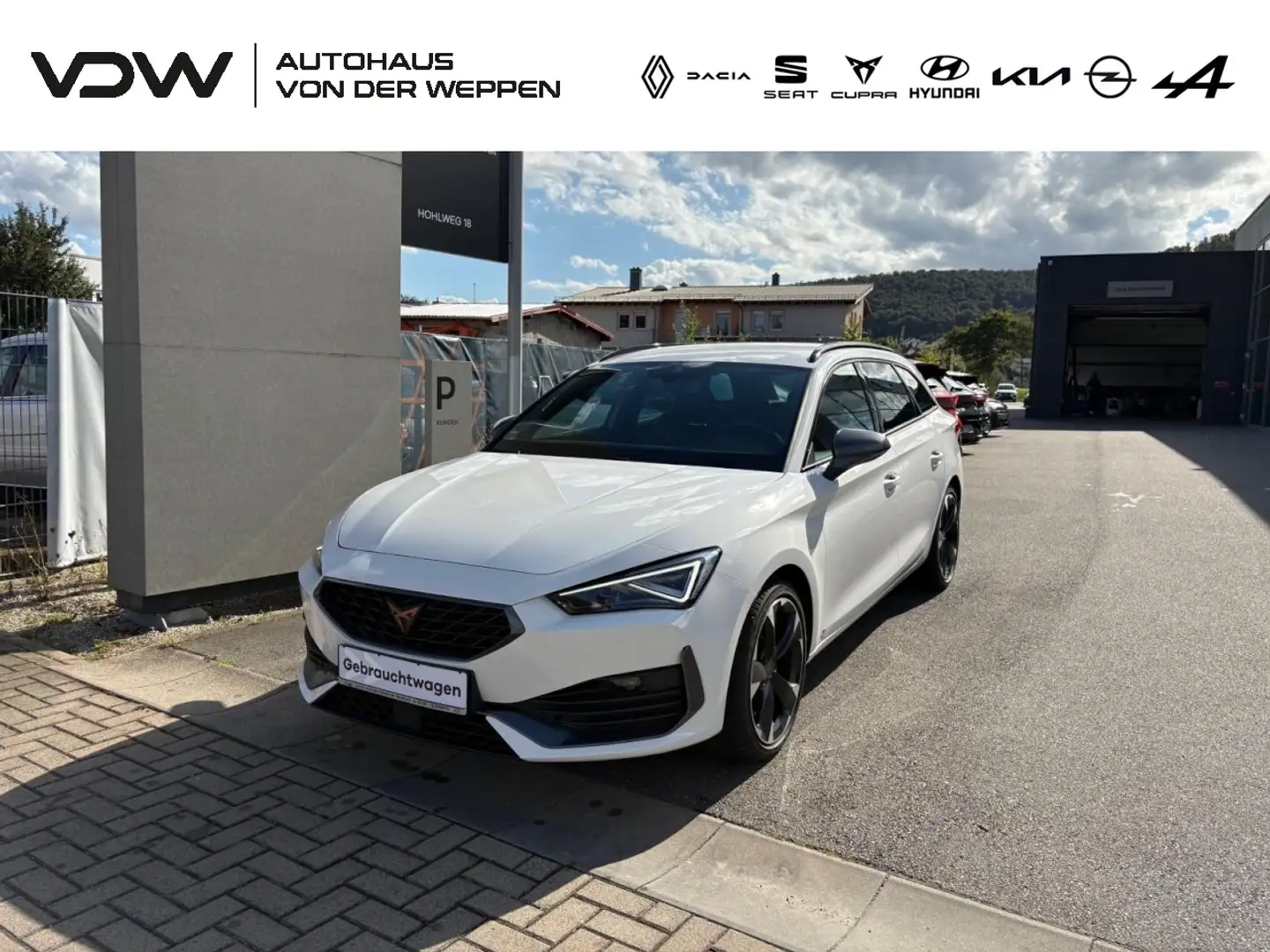 CUPRA Leon ST 2.0 TSI DSG Totwinkelassistent,LED,Navi Klima Weiß - 1