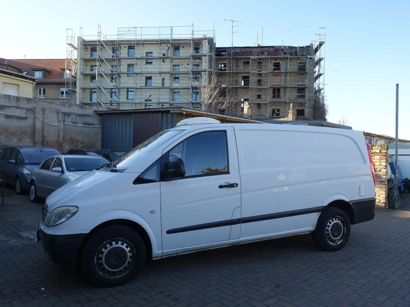 Mercedes-Benz Vito Kasten 111 CDI lang, WOMO-Ausbau !! Alb - 2