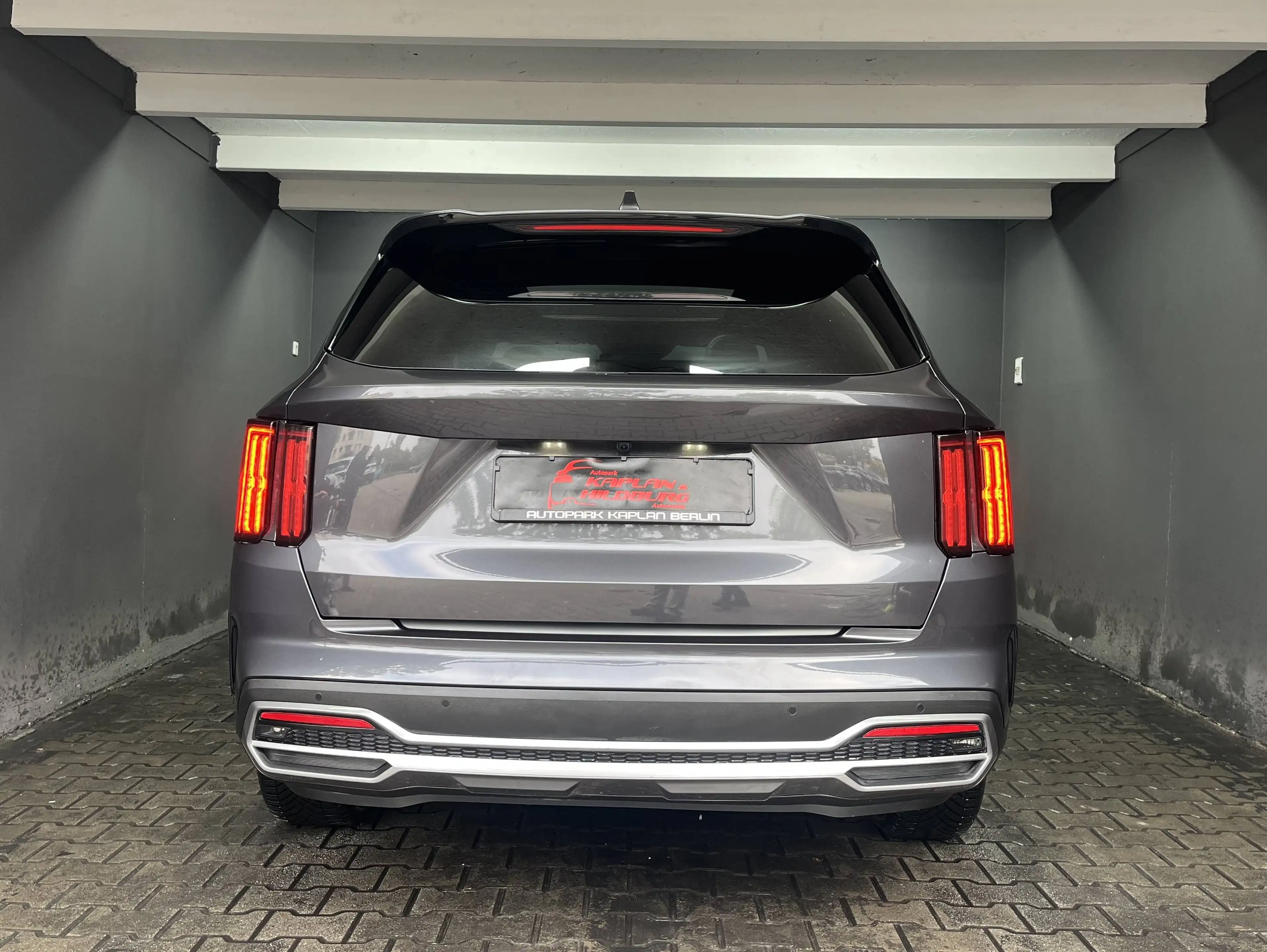Kia Sorento Platinum 4WD Plug-In, PANO, 360°,ACC — photo 5