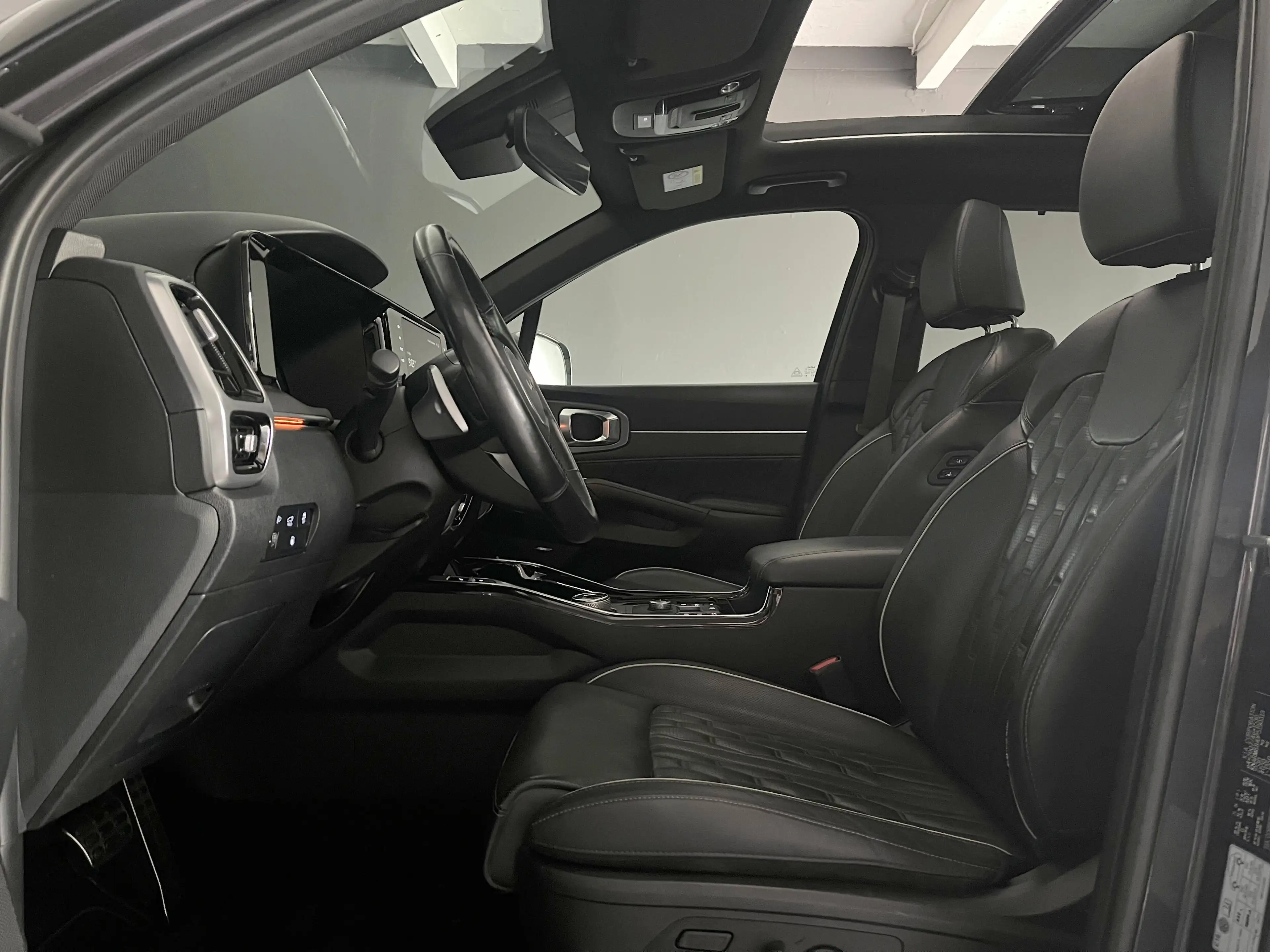 Kia Sorento Platinum 4WD Plug-In, PANO, 360°,ACC — photo 9