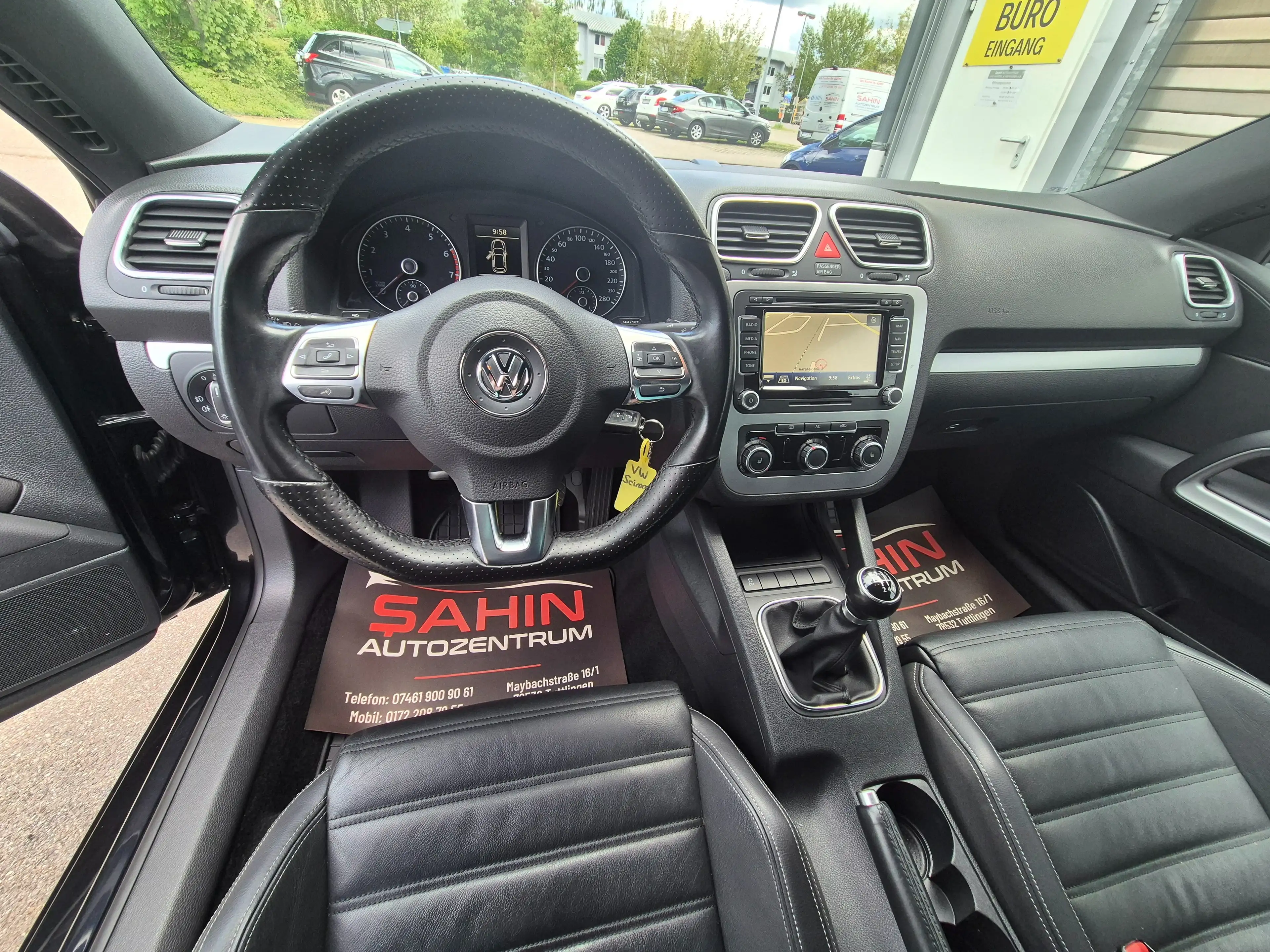Volkswagen Scirocco 1.4 TSI Leder BiXenon Navi PDC — photo 10