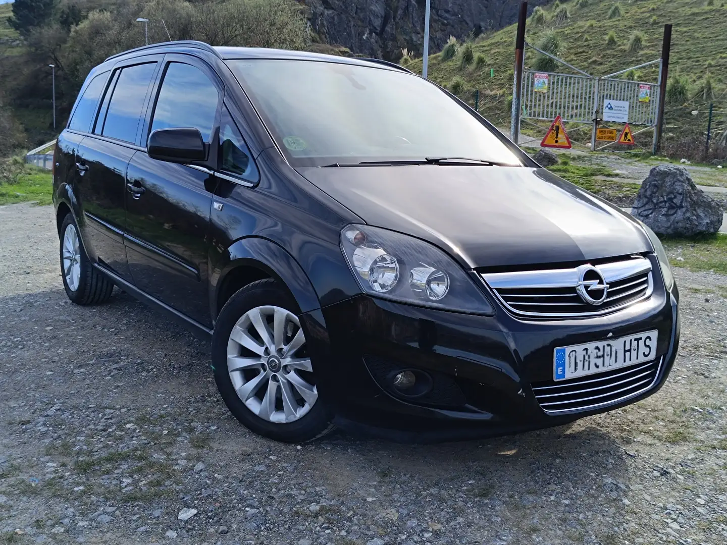 Opel Zafira Zafira 1.7CDTi Family 110 Family Negro - 1