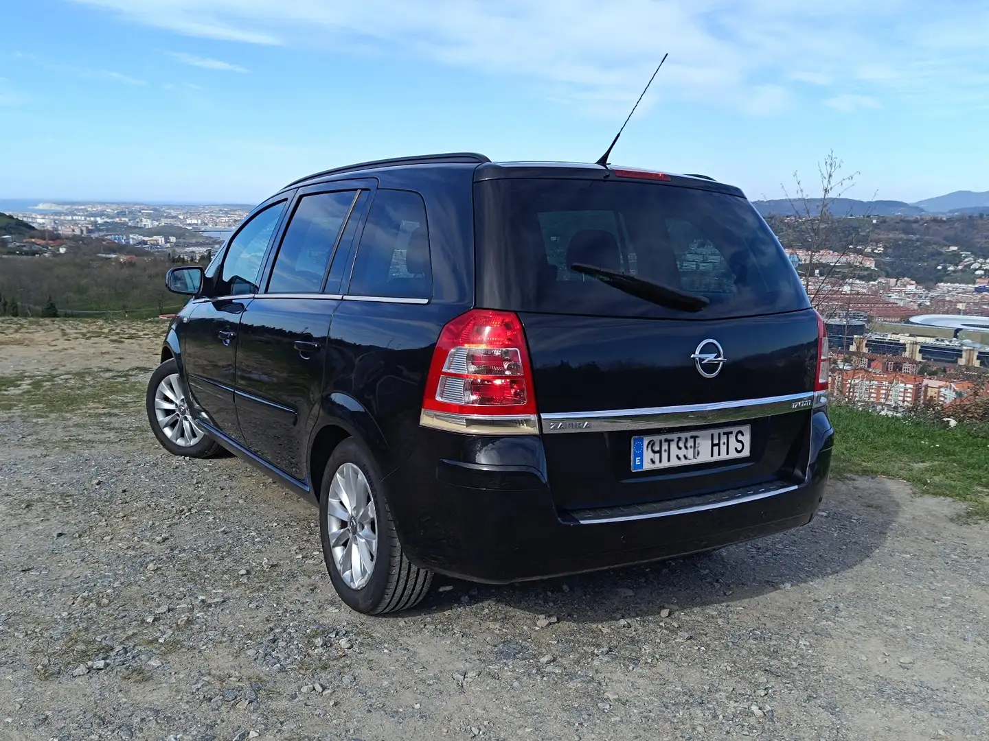 Opel Zafira Zafira 1.7CDTi Family 110 Family Negro - 2