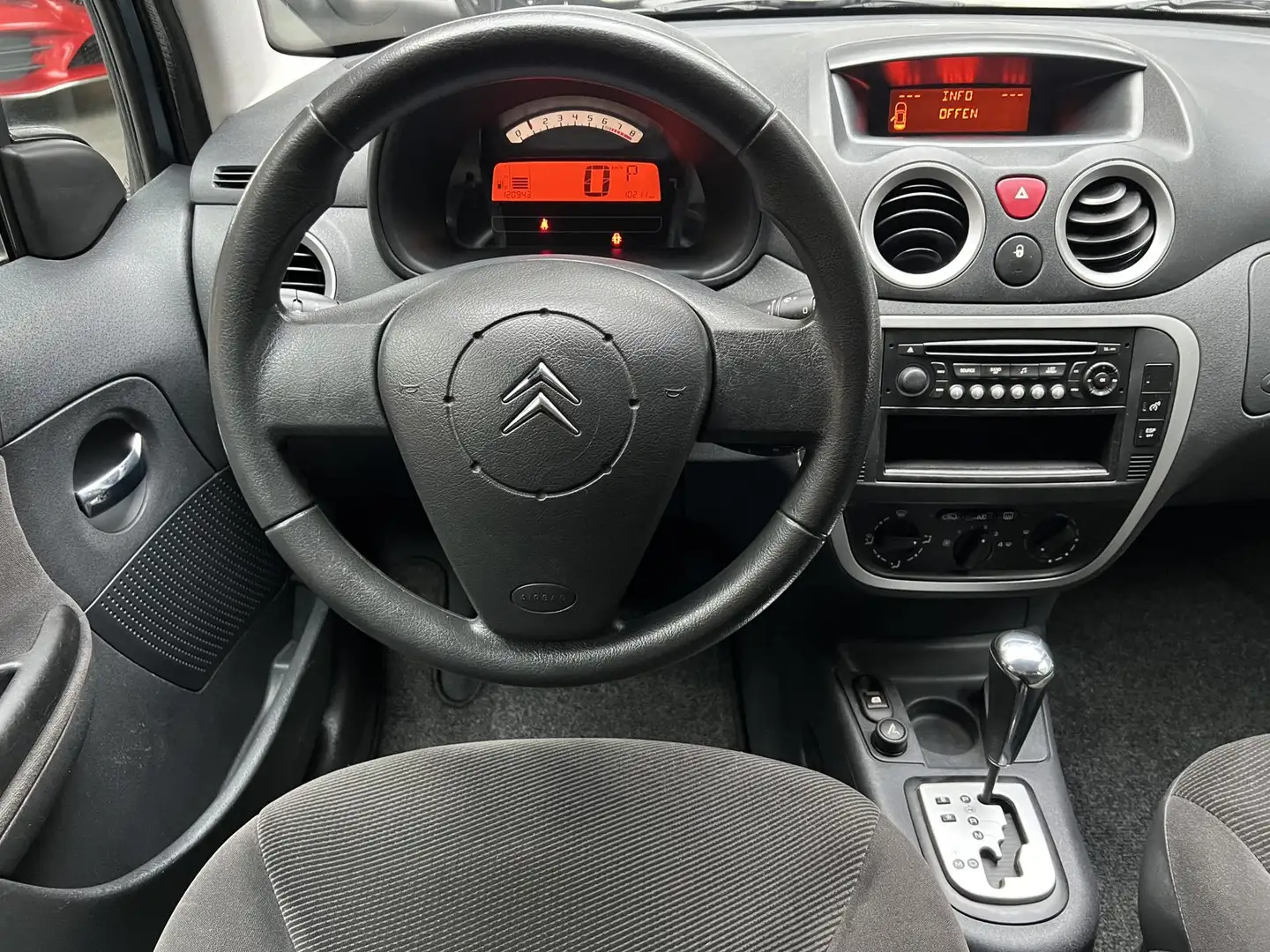 Citroen C3 1.6 16V Confort Automatik TÜV neu - 2