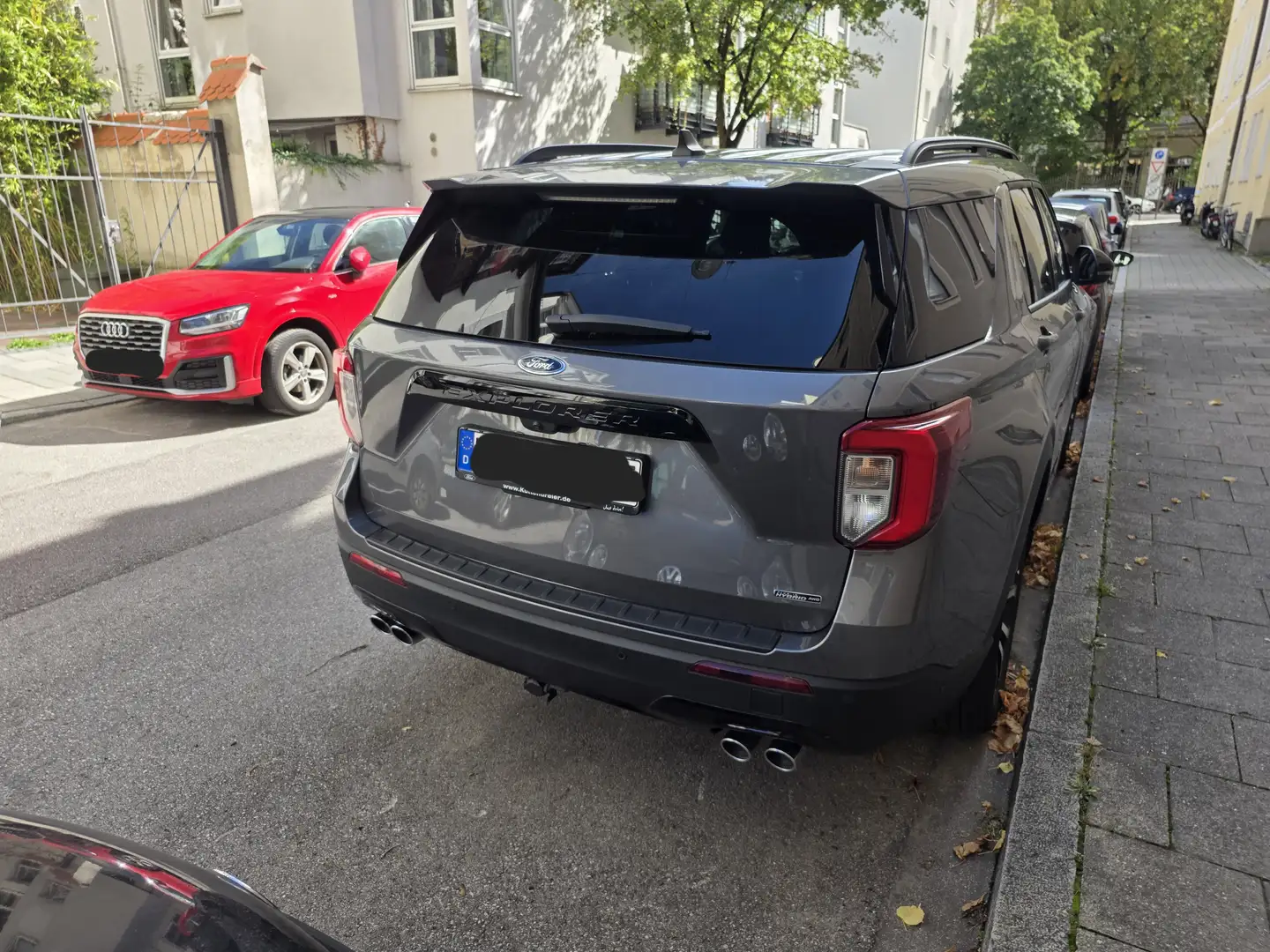 Ford Explorer Explorer EcoBoost Plug-in Hybrid ST-LINE Grau - 2