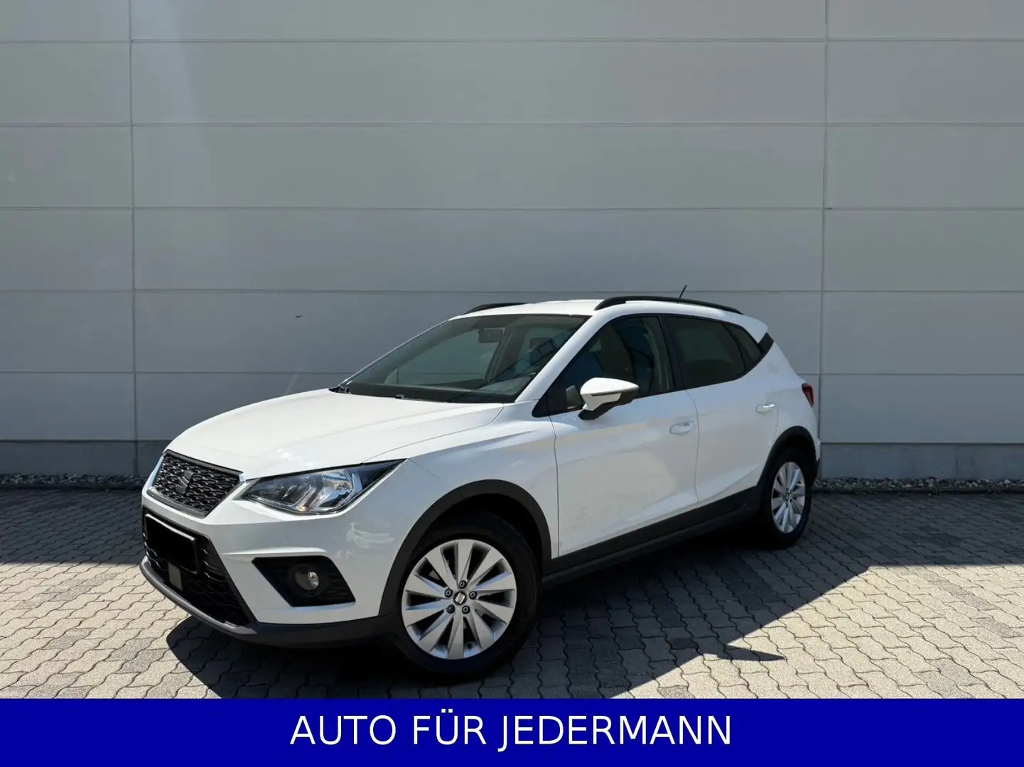 SEAT Arona Style 1.6 TDI*Navi*AppleCarplay*Tempomat* Blanc - 1