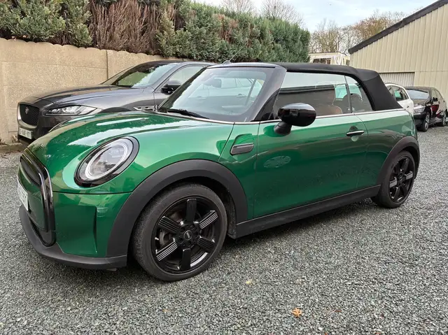 MINI Cooper Cabrio Mini Cabriolet 1.5A Cooper OPF DCT Classic Trim