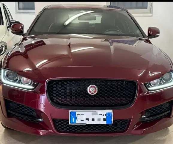 Jaguar XE