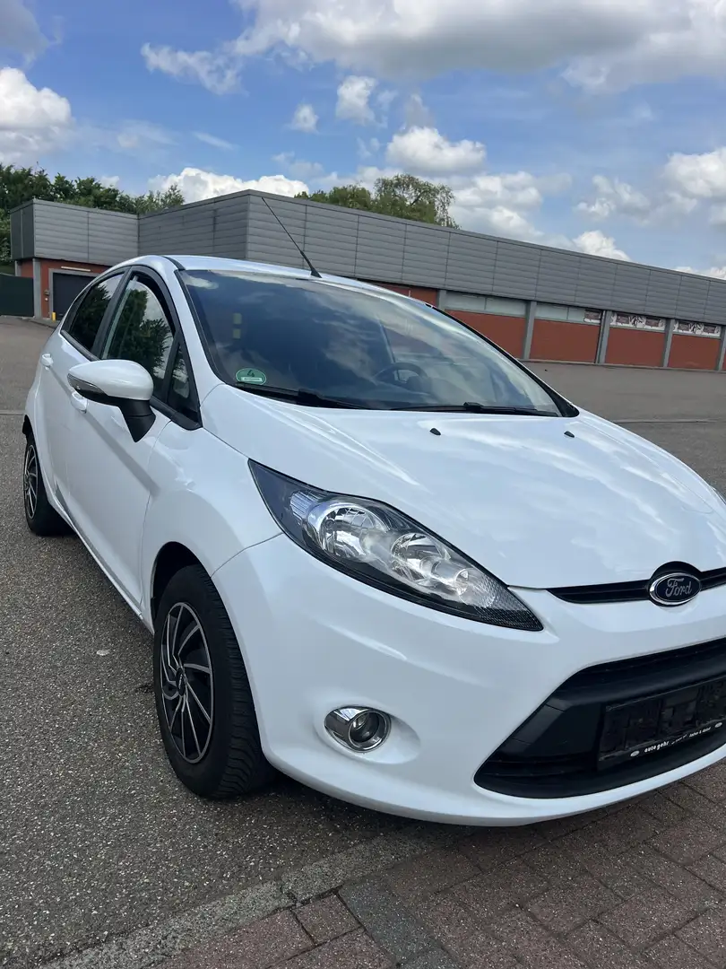 Ford Fiesta 1.25i Trend - 2
