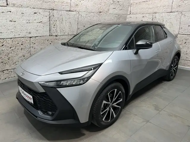Toyota C-HR 1,8 Hybrid Active Drive + Technik P. 140PS
