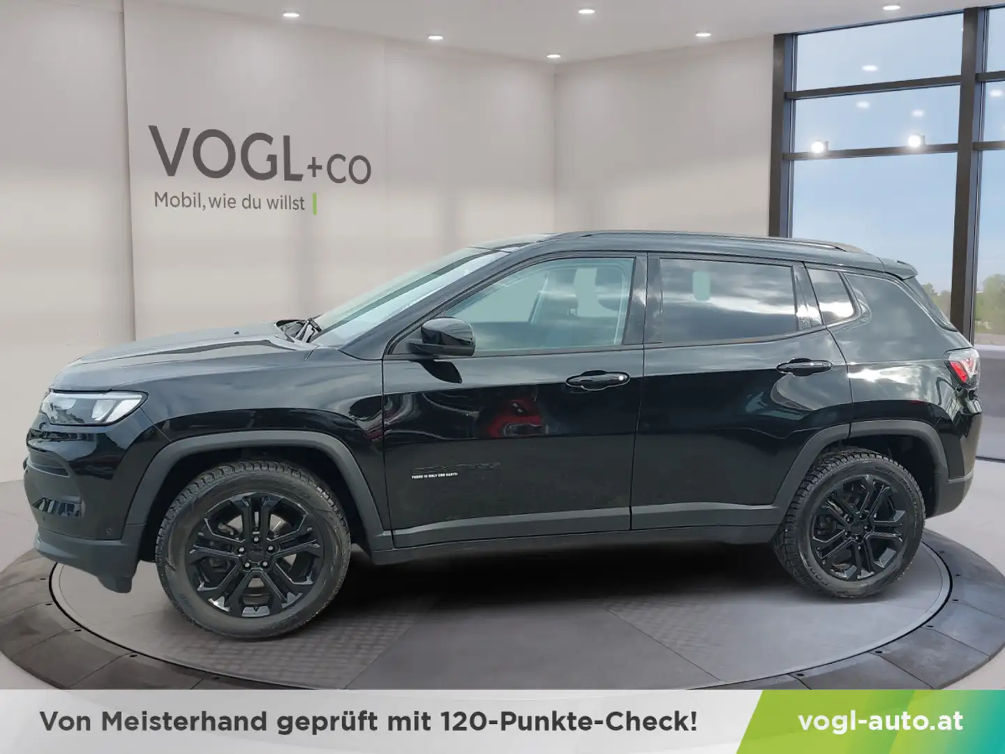 Jeep Compass Upland MHEV 1,5 Schwarz - 2