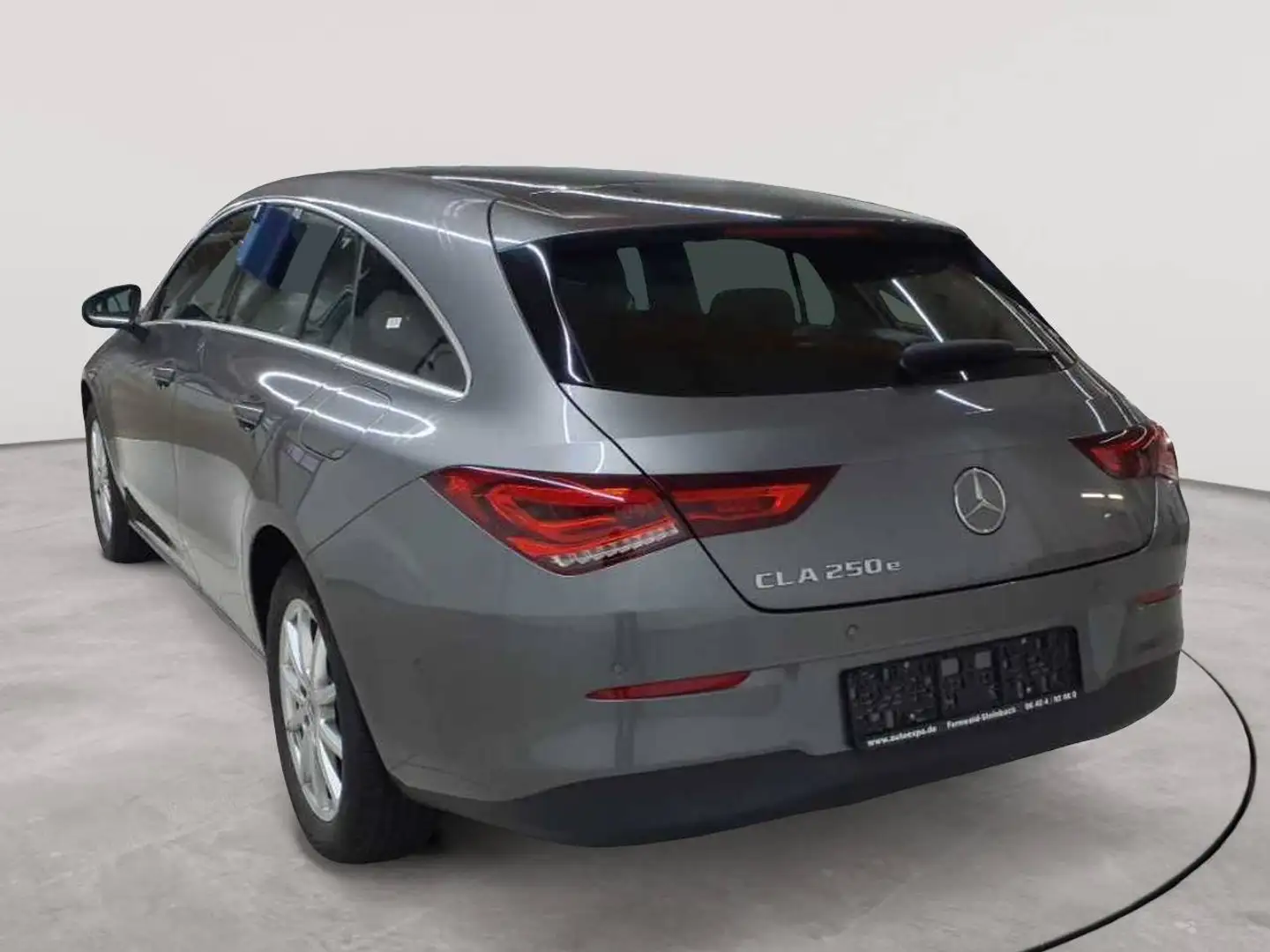 Mercedes-Benz CLA 250 CLA 250 e SB 8G-PANO BusiP AssiP MBUX Grau - 2