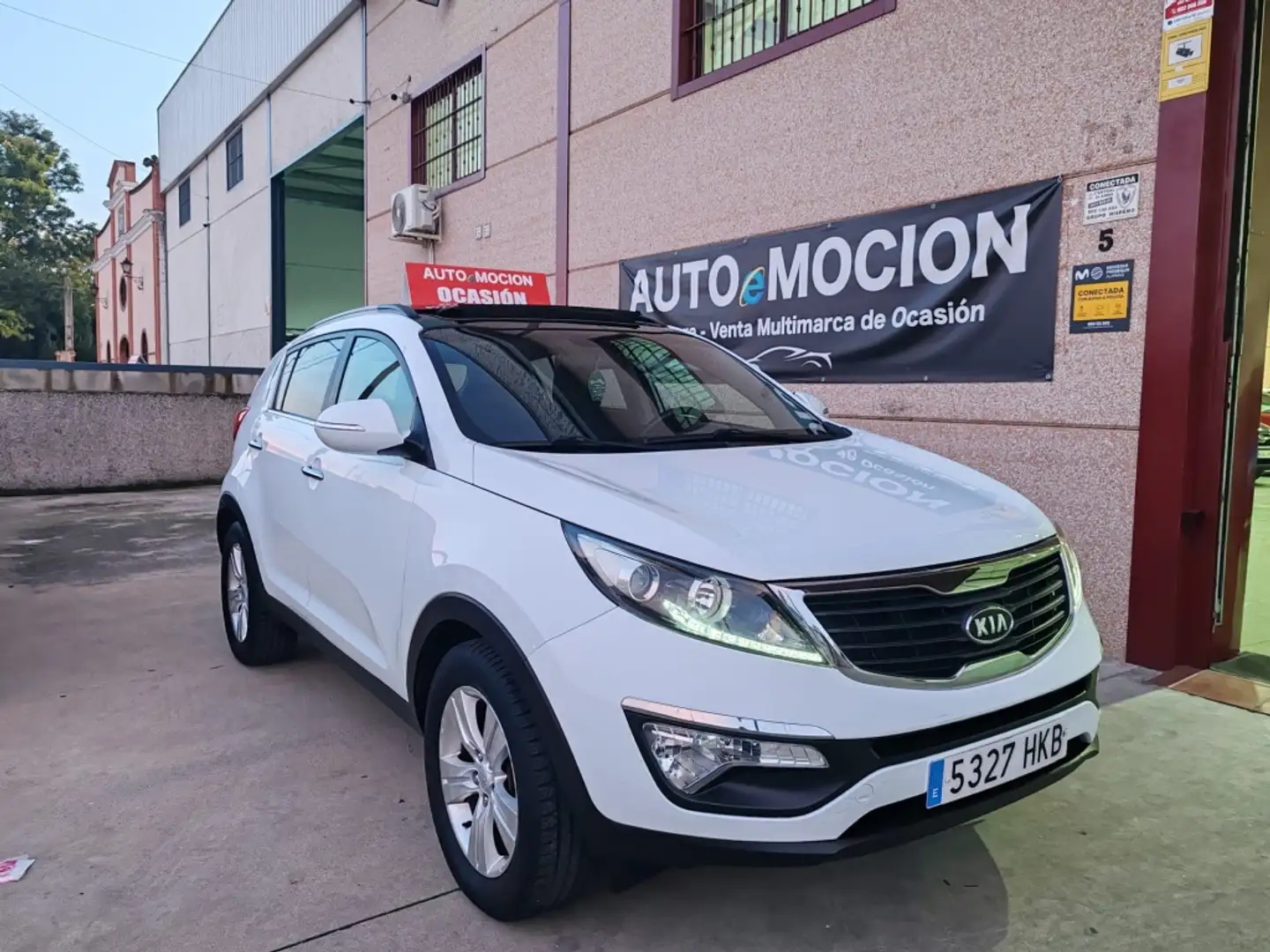 Kia Sportage 1.7CRDi Drive Blanc - 1