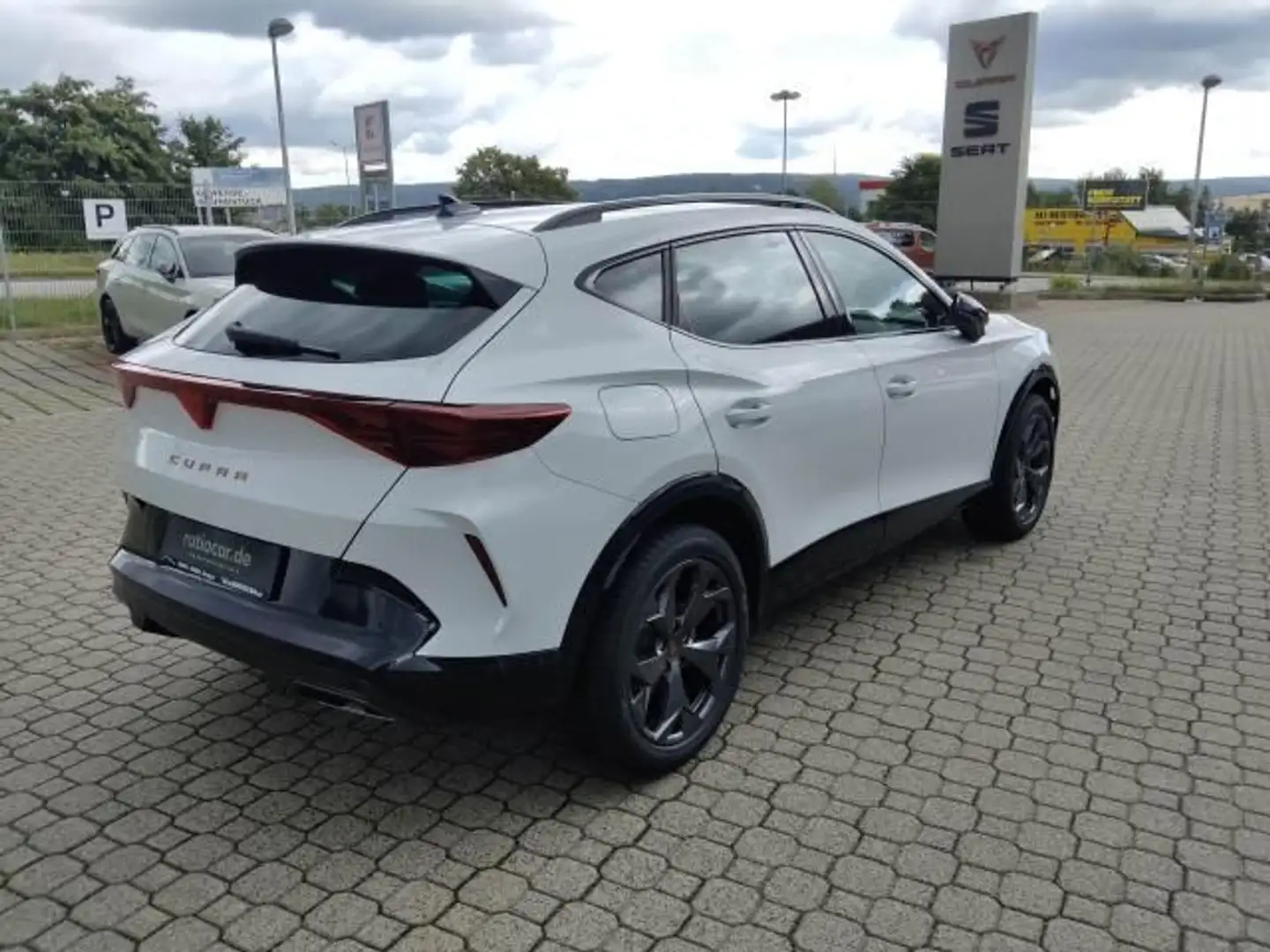 CUPRA Formentor FORMENTOR 1.5 TSI NAVI SITZHZG. 360-GRAD-KAMERA Blanco - 2