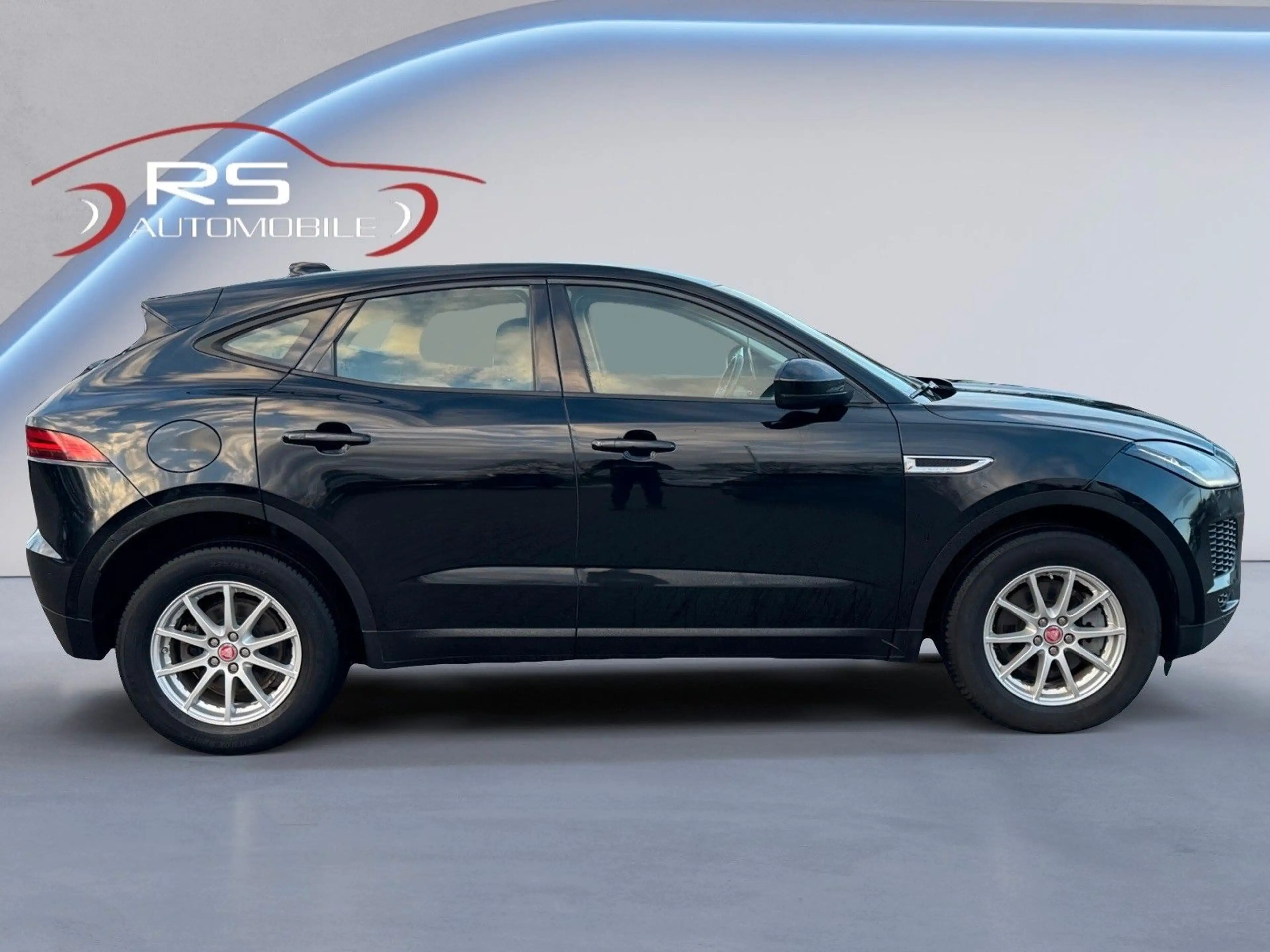 Jaguar E-Pace E-PACE AWD / 1. Jahr Garantie incl. — photo 4