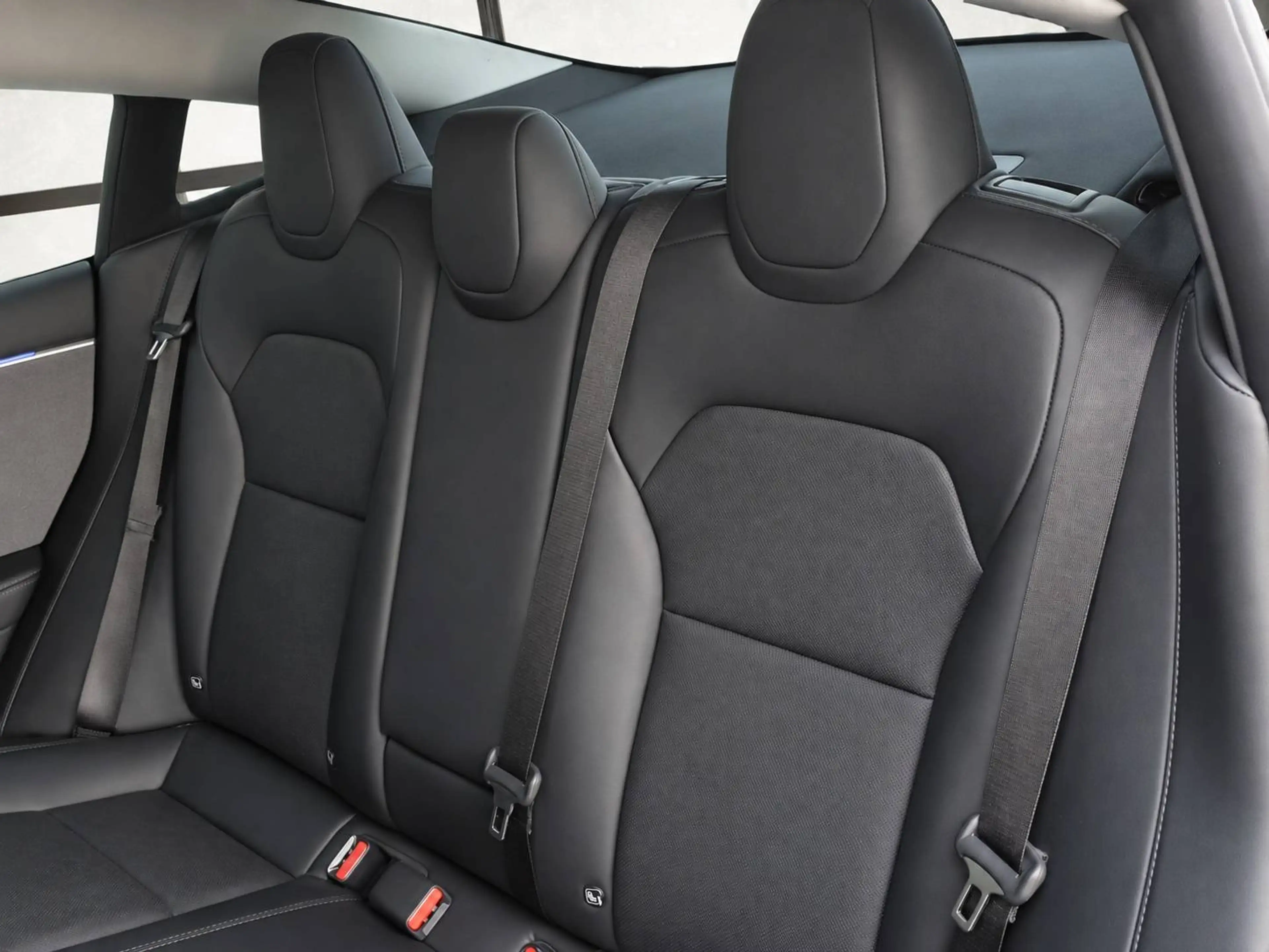 Tesla Model 3 Model 3 Long Range RWD 79kWh — photo 4
