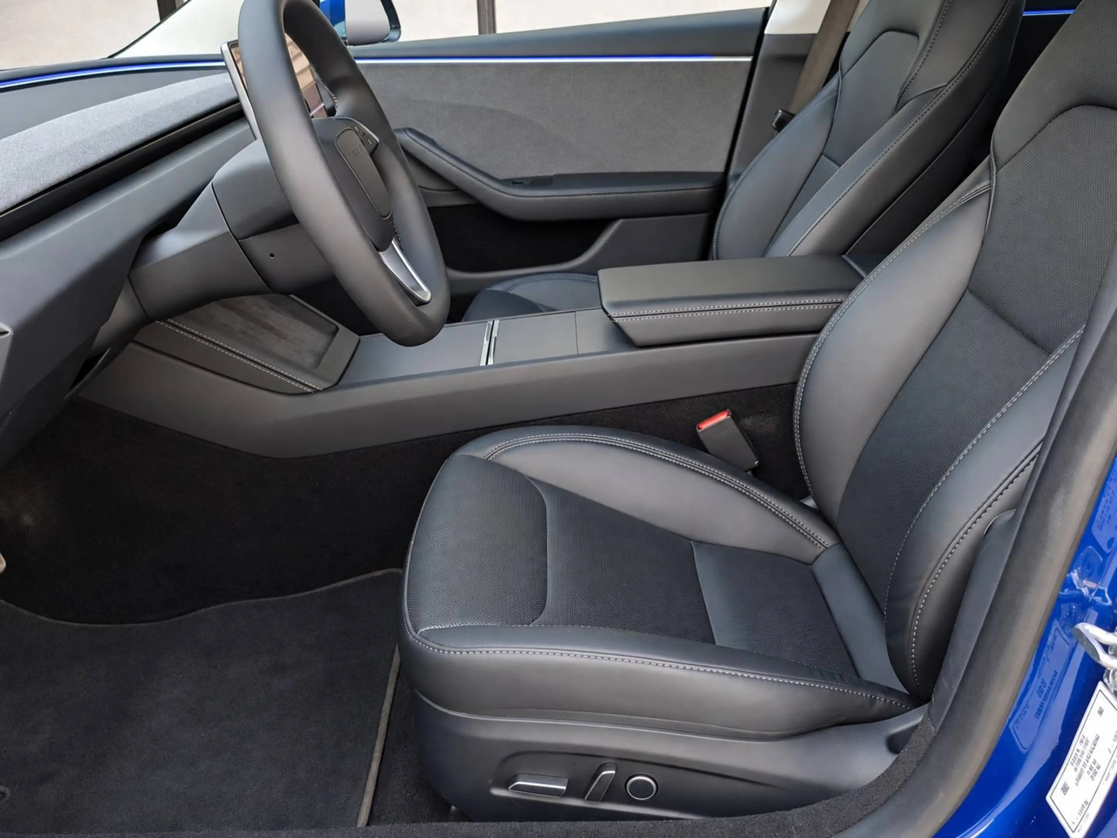 Tesla Model 3 Model 3 Long Range RWD 79kWh — photo 2