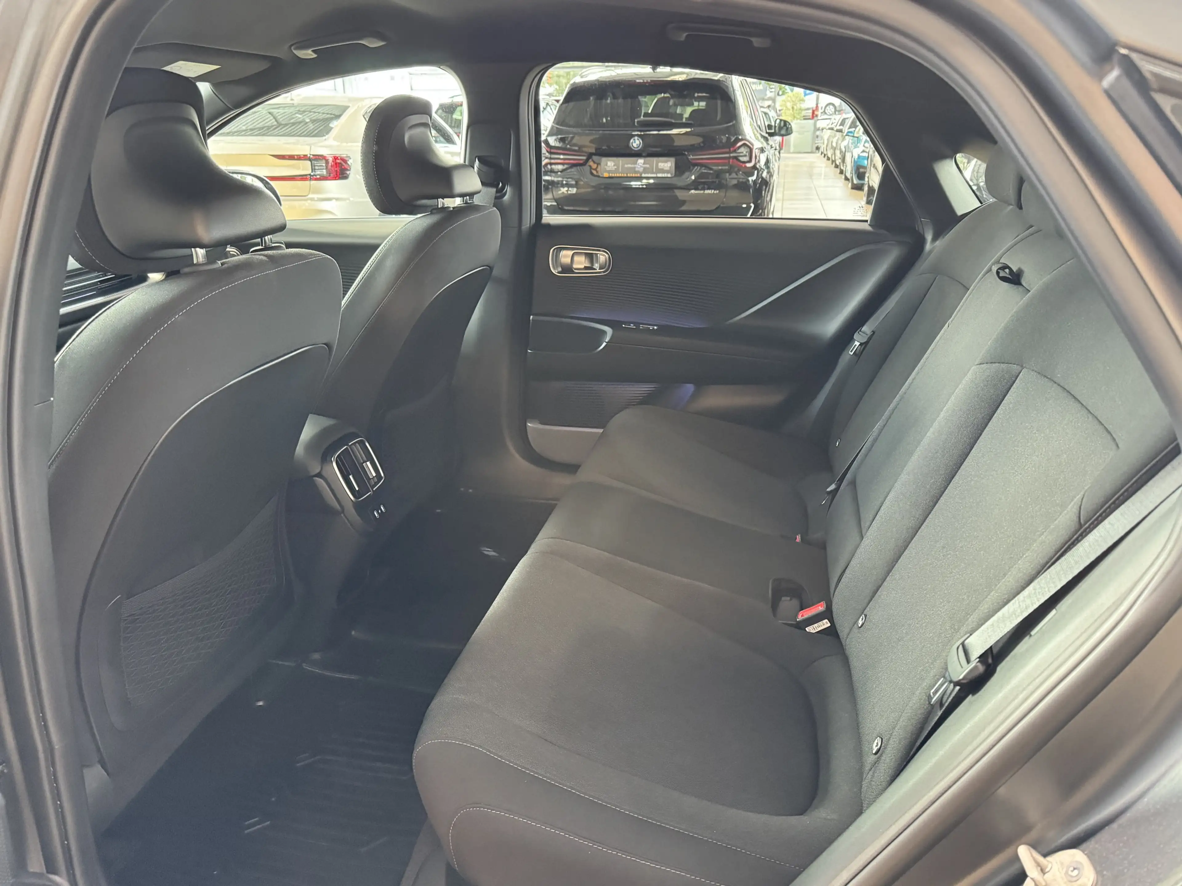 Hyundai IONIQ 6 Techniq R.Cam Navi Wärmepumpe HUD 4WD — photo 14