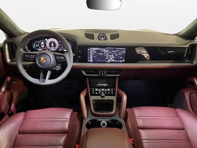 Porsche Cayenne view 11