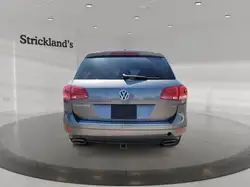Volkswagen Touareg снимка Volkswagen Touareg