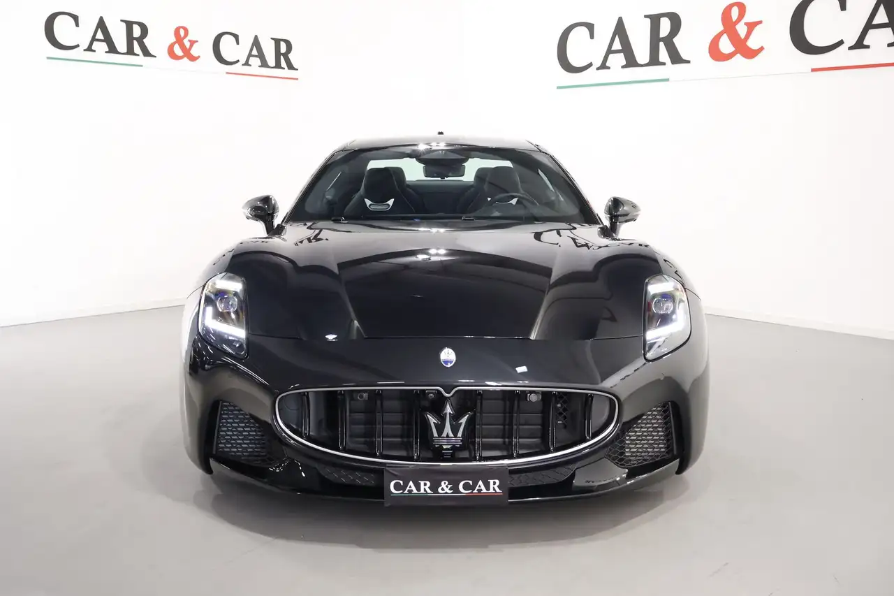 Maserati GranTurismo 2024