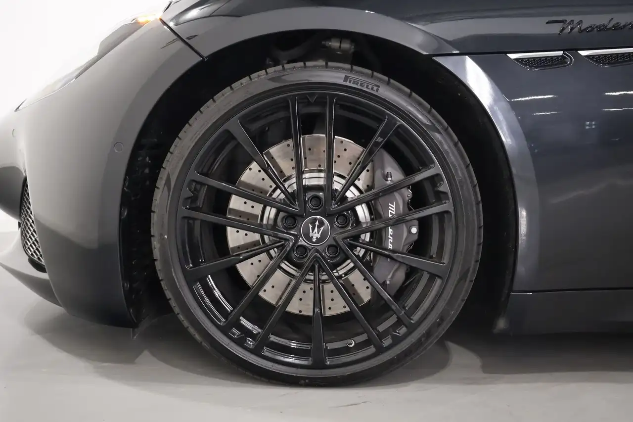Maserati GranTurismo 2024